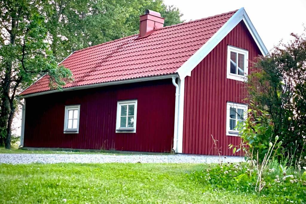 Eget hus med bra läge och toppstandard view 3