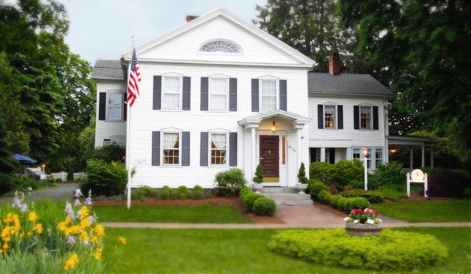 New York City Vacations - Scranton Seahorse Inn - Property Image 2