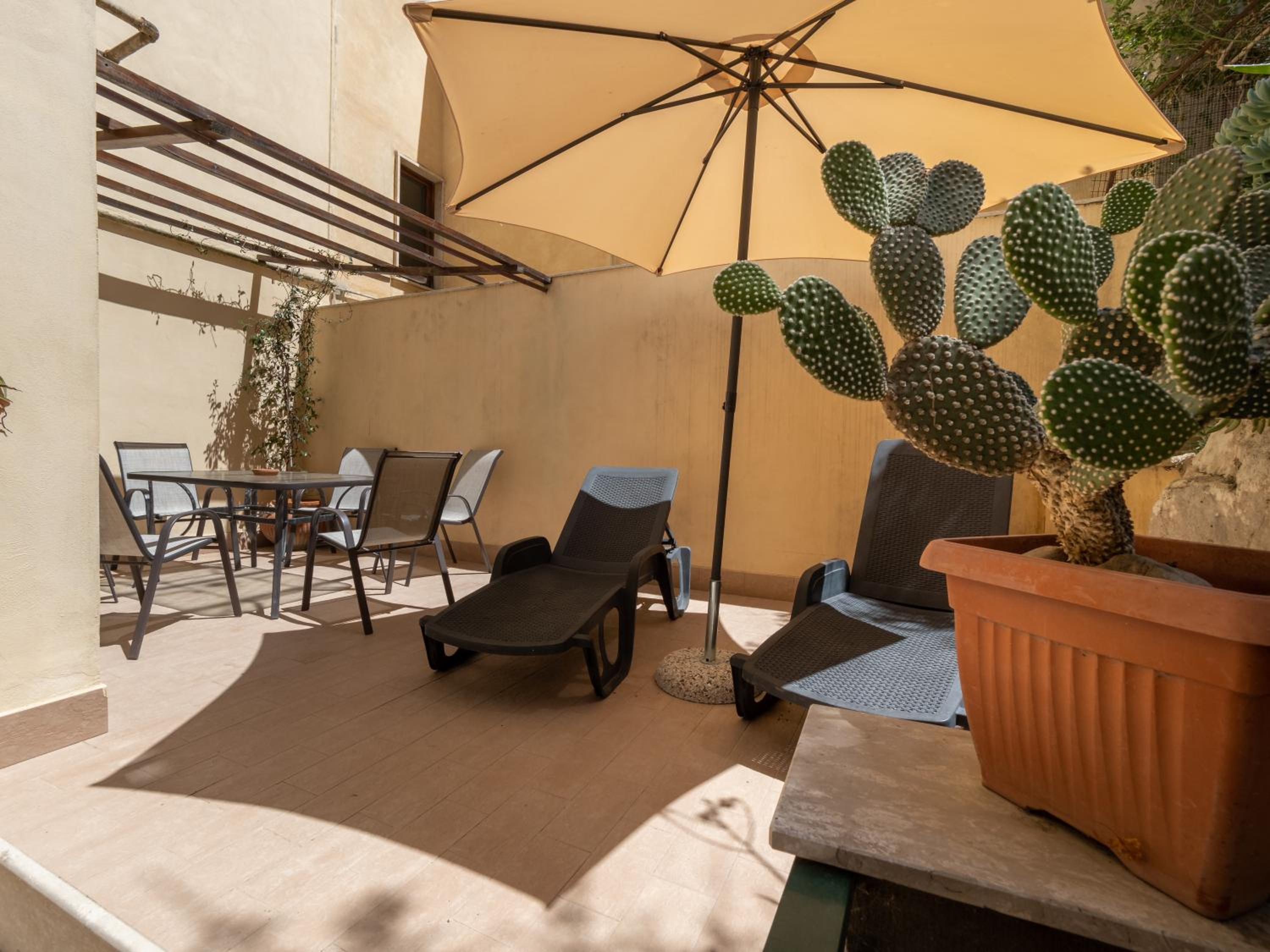 Grande Platano - Spacious Apartment in Sorrento photo 2