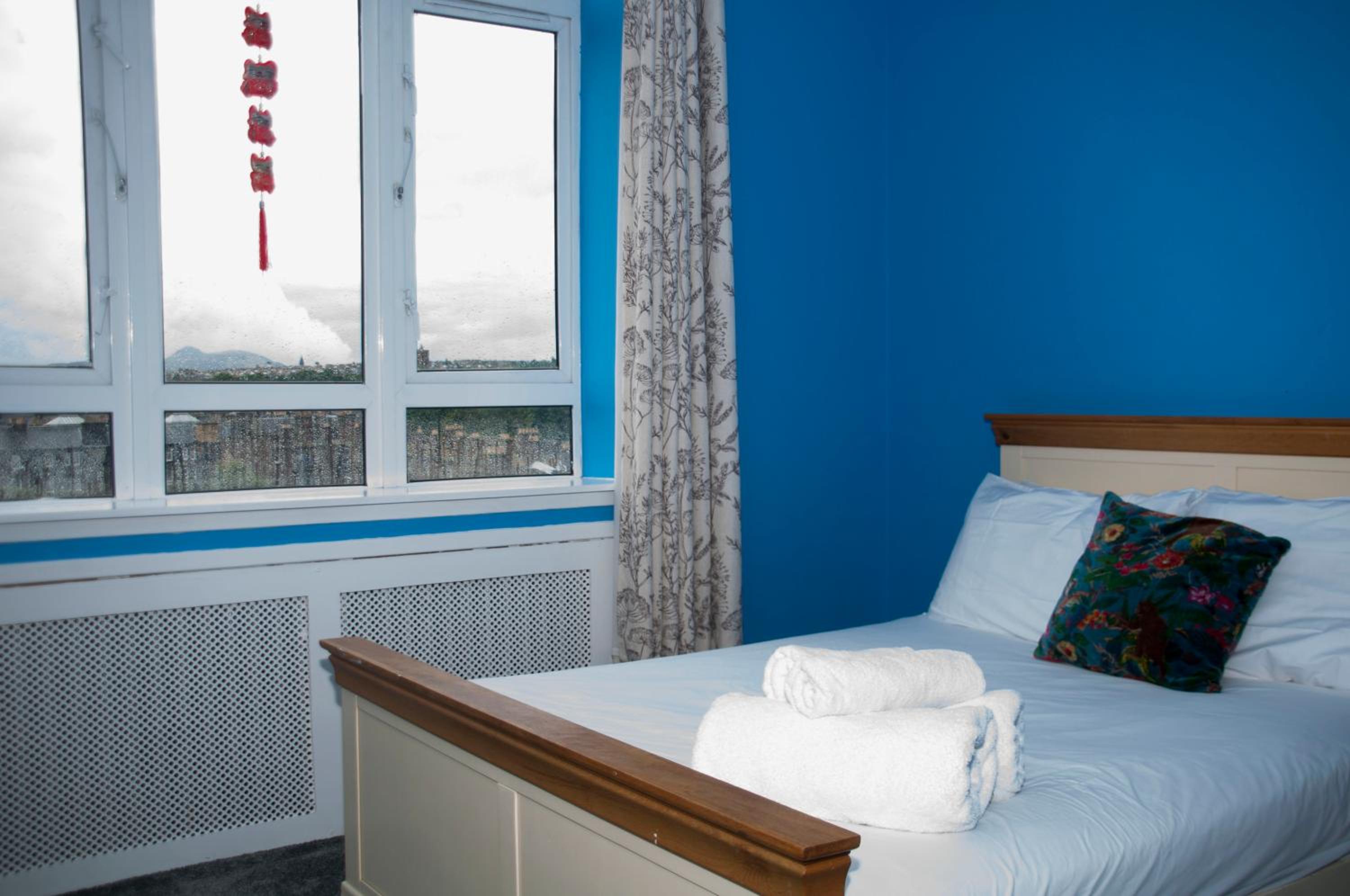 Home from Home - IONA - Private Members Club