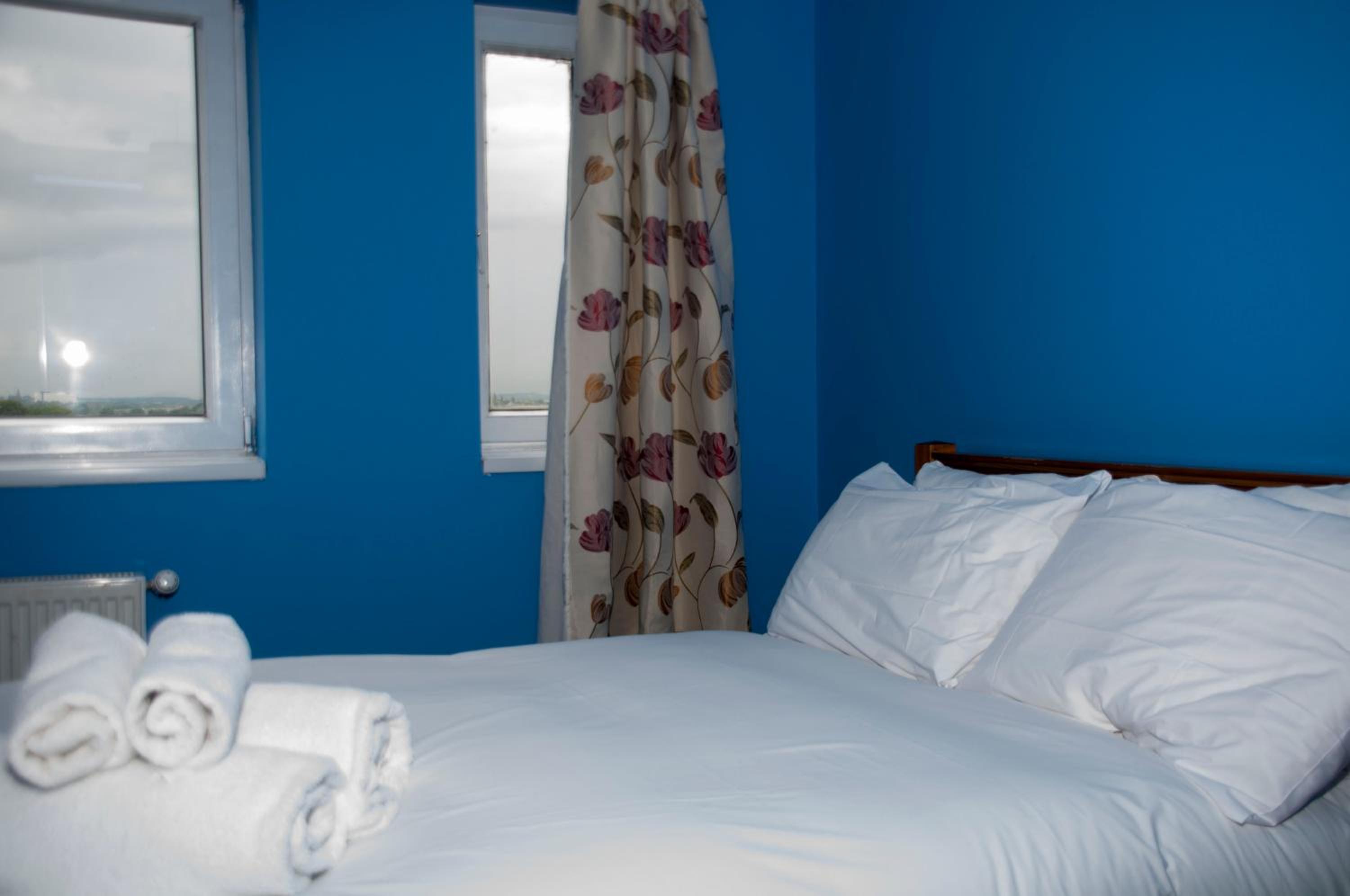 Home from Home - IONA - Private Members Club
