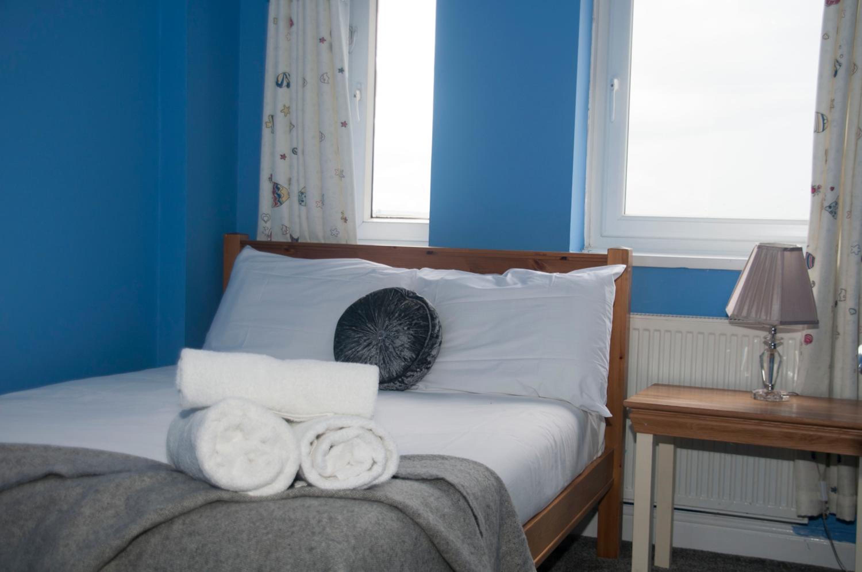 Home from Home - IONA - Private Members Club