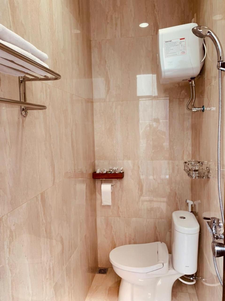 Platinum Setrasari Guest House 5BR Private Pool Bandung view 5