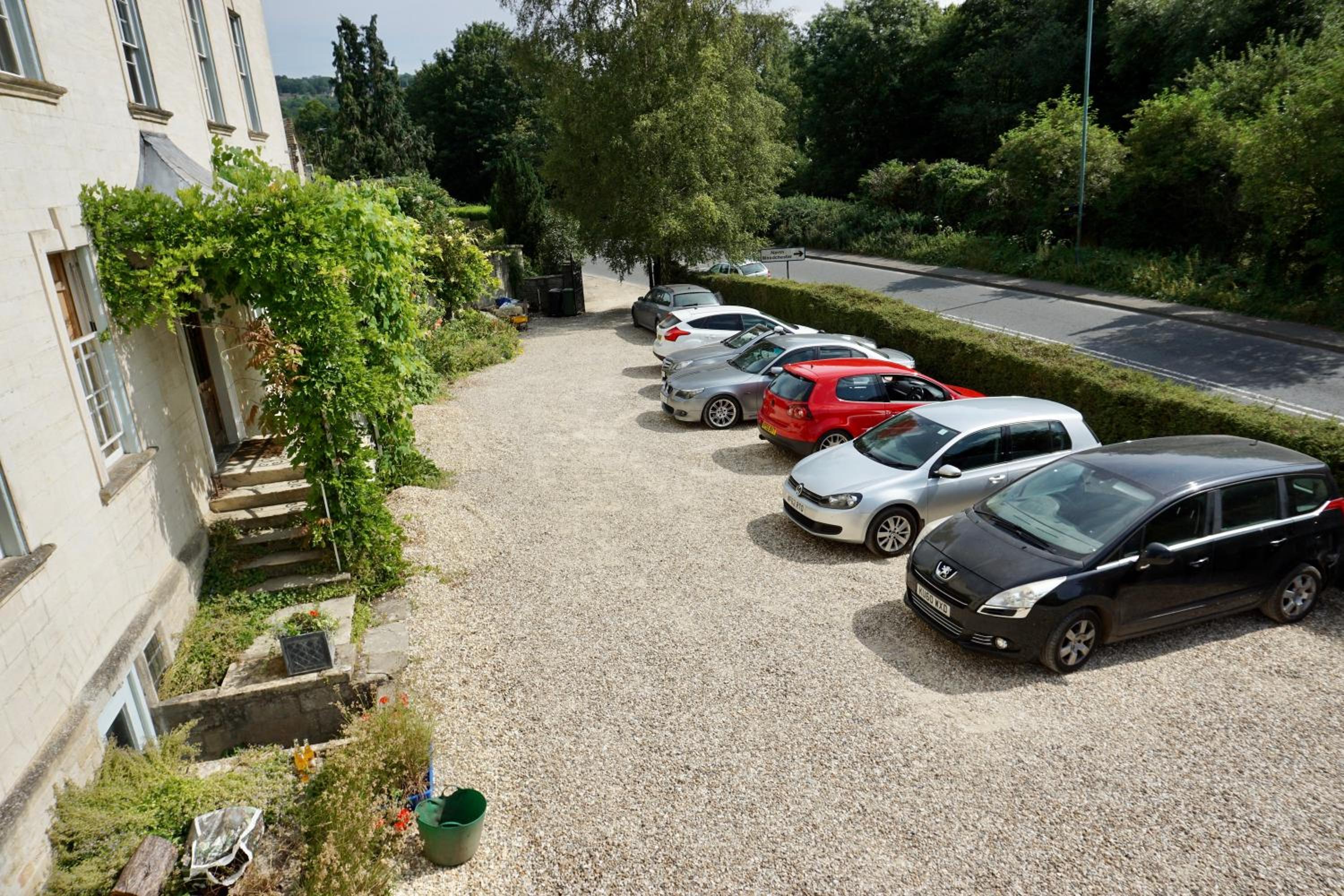 The Coach House and The Stable view 4