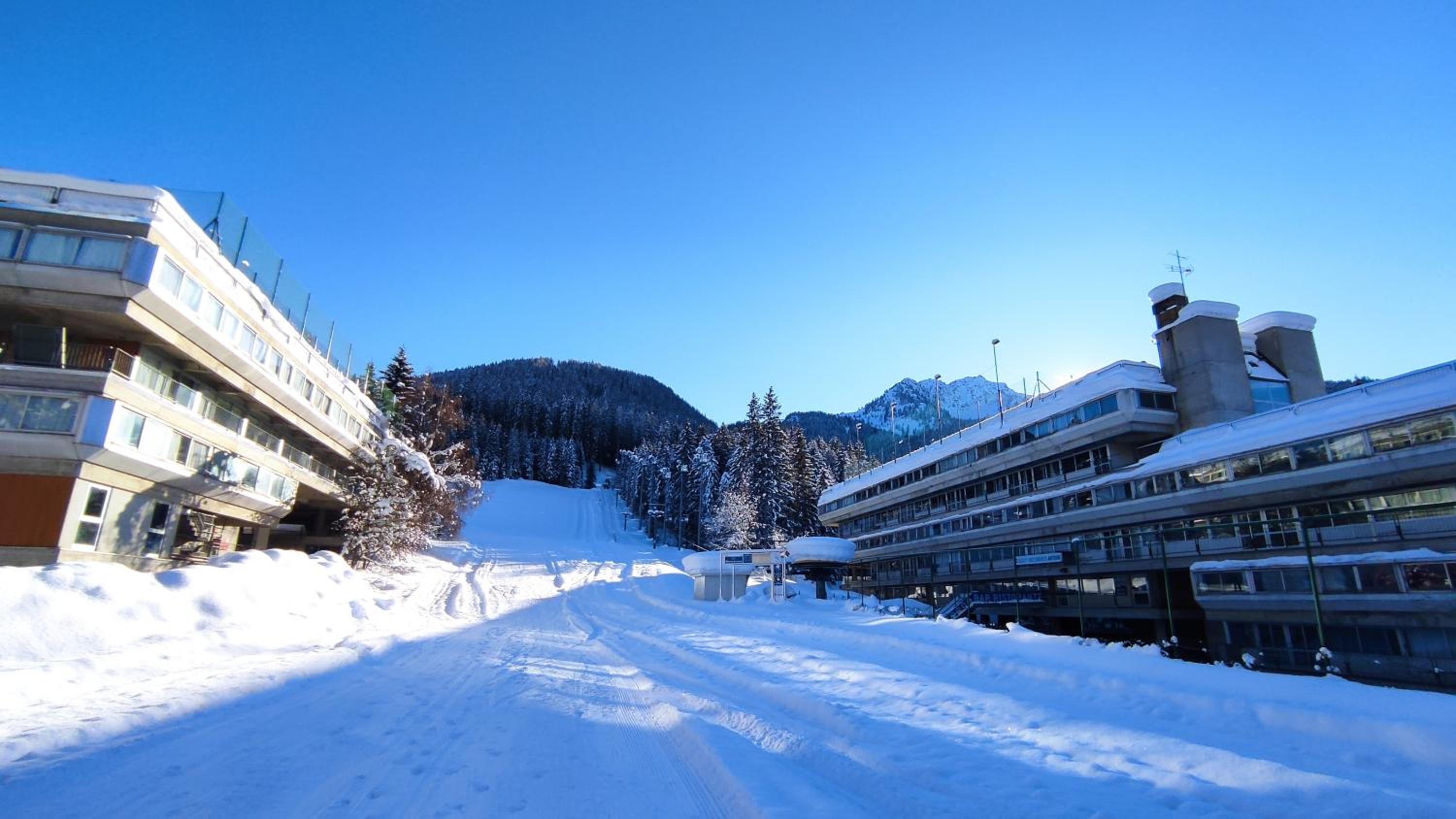 Artuik Appartamenti Montana view 3