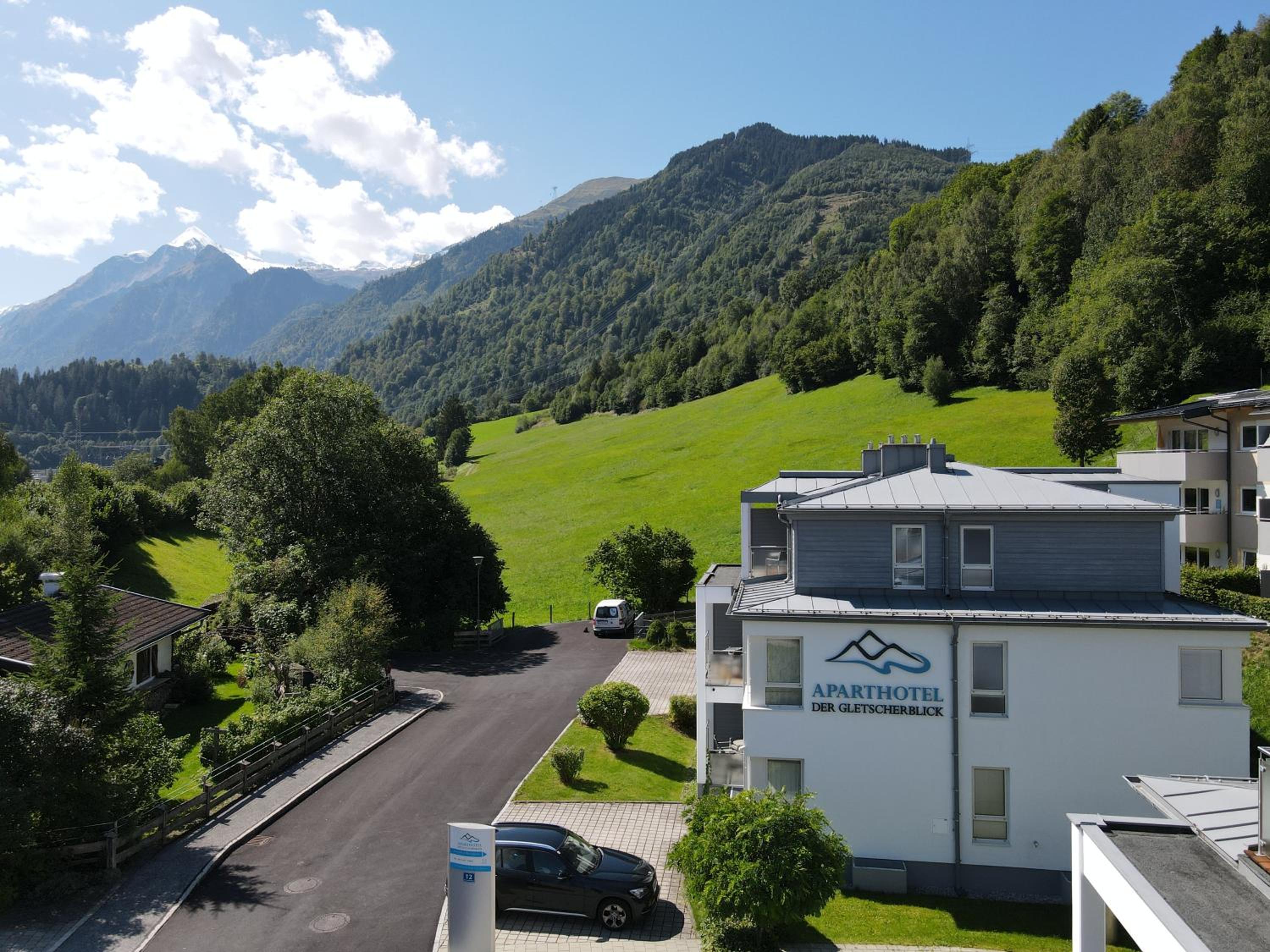 Finest Apartments Glacier View by All in One Apartments view 3