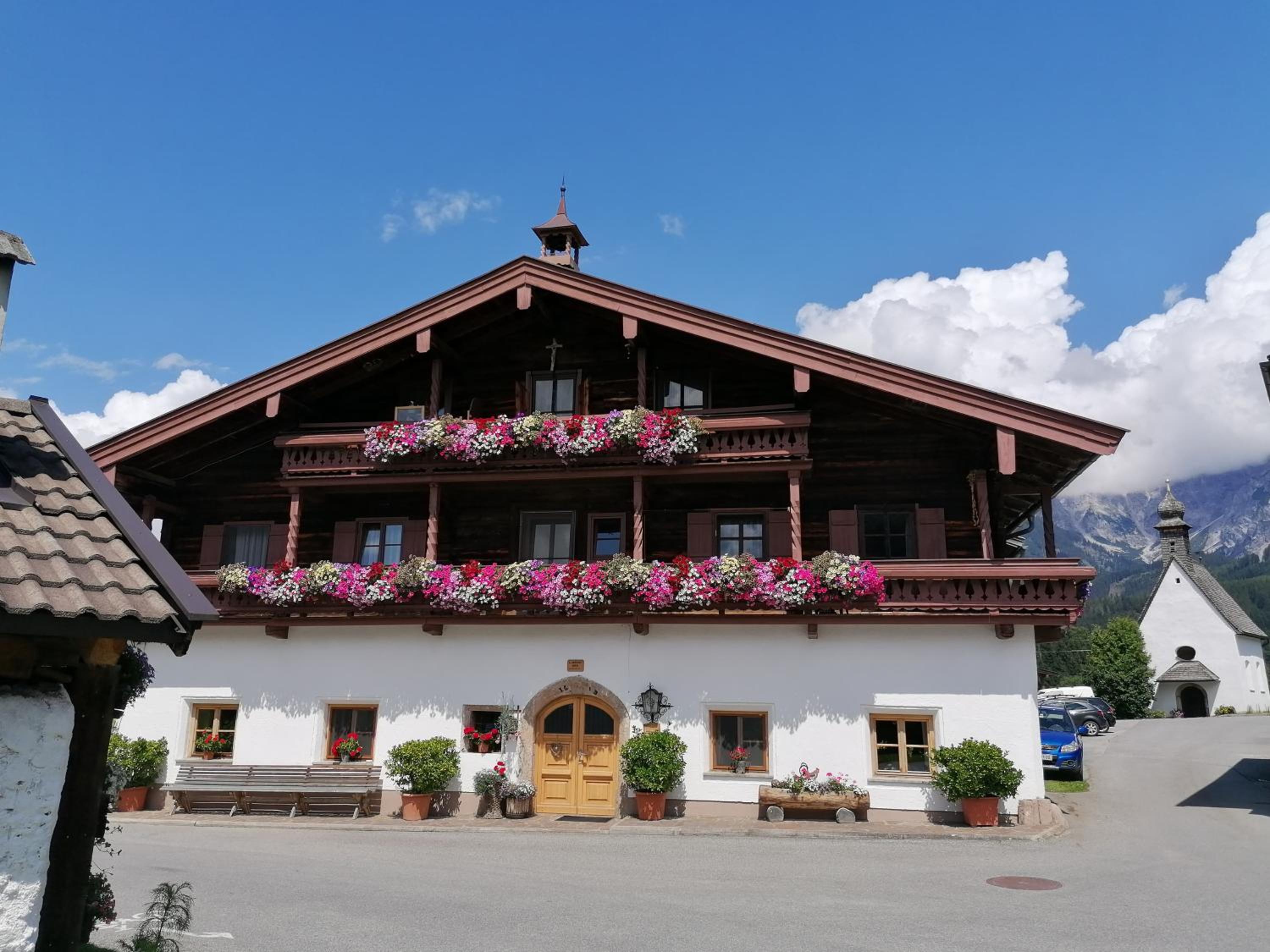 Unterlettlhof view 4