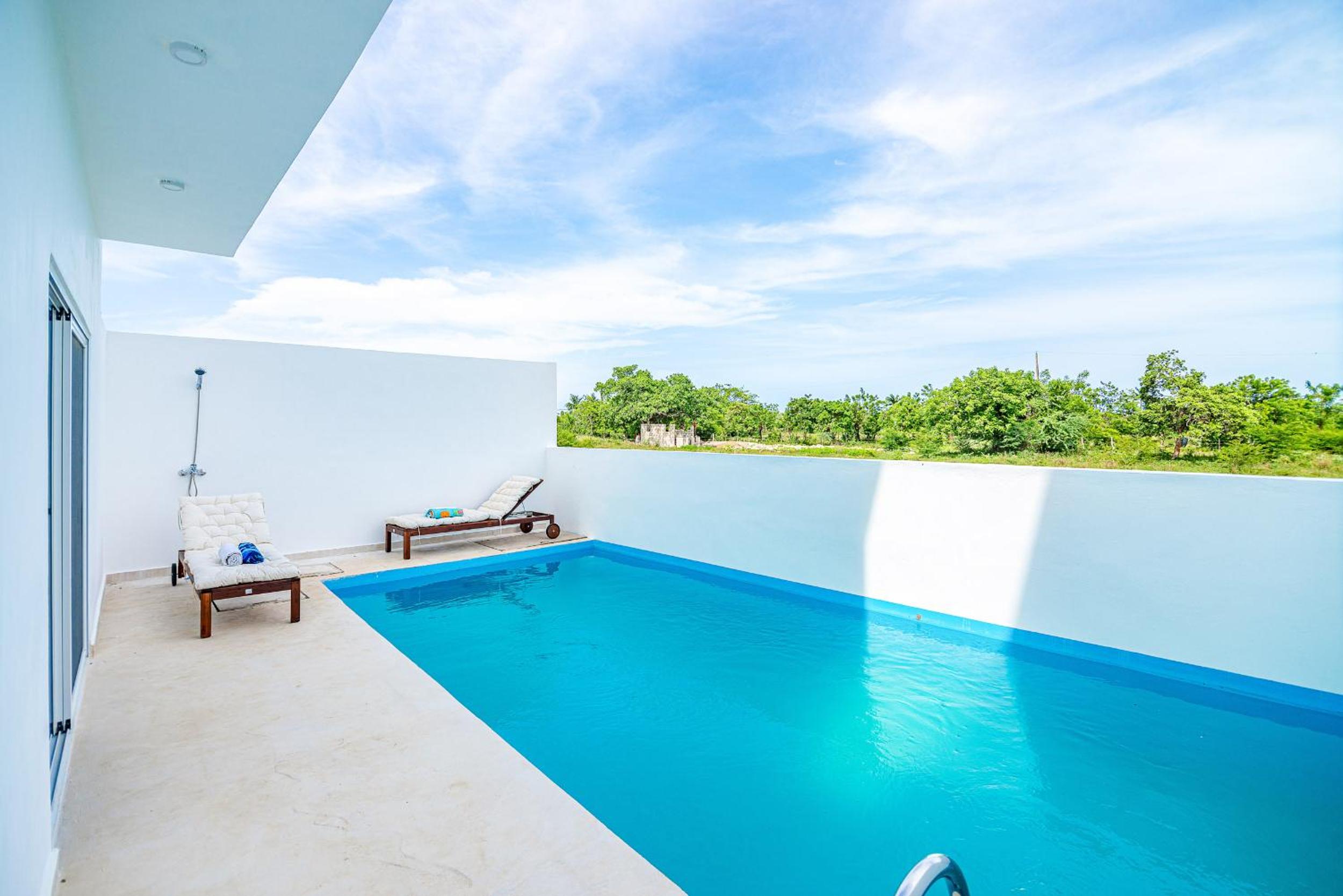 3 bedroom Townhouse with private Pool view 3