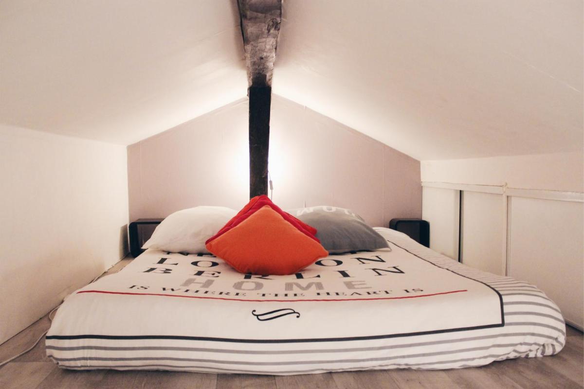 Chatelet Flat