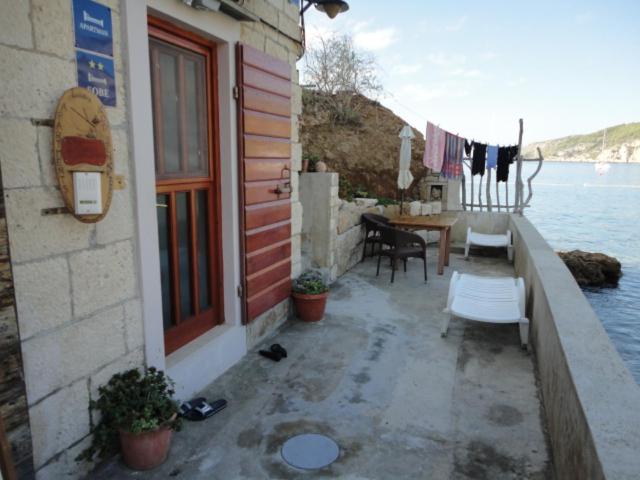 Photo 32