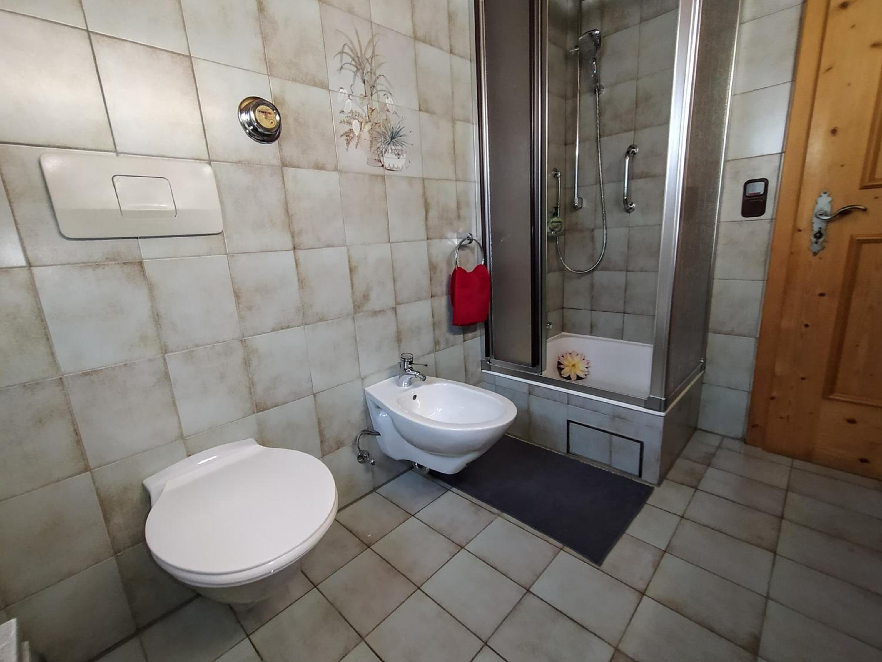 Photo 49