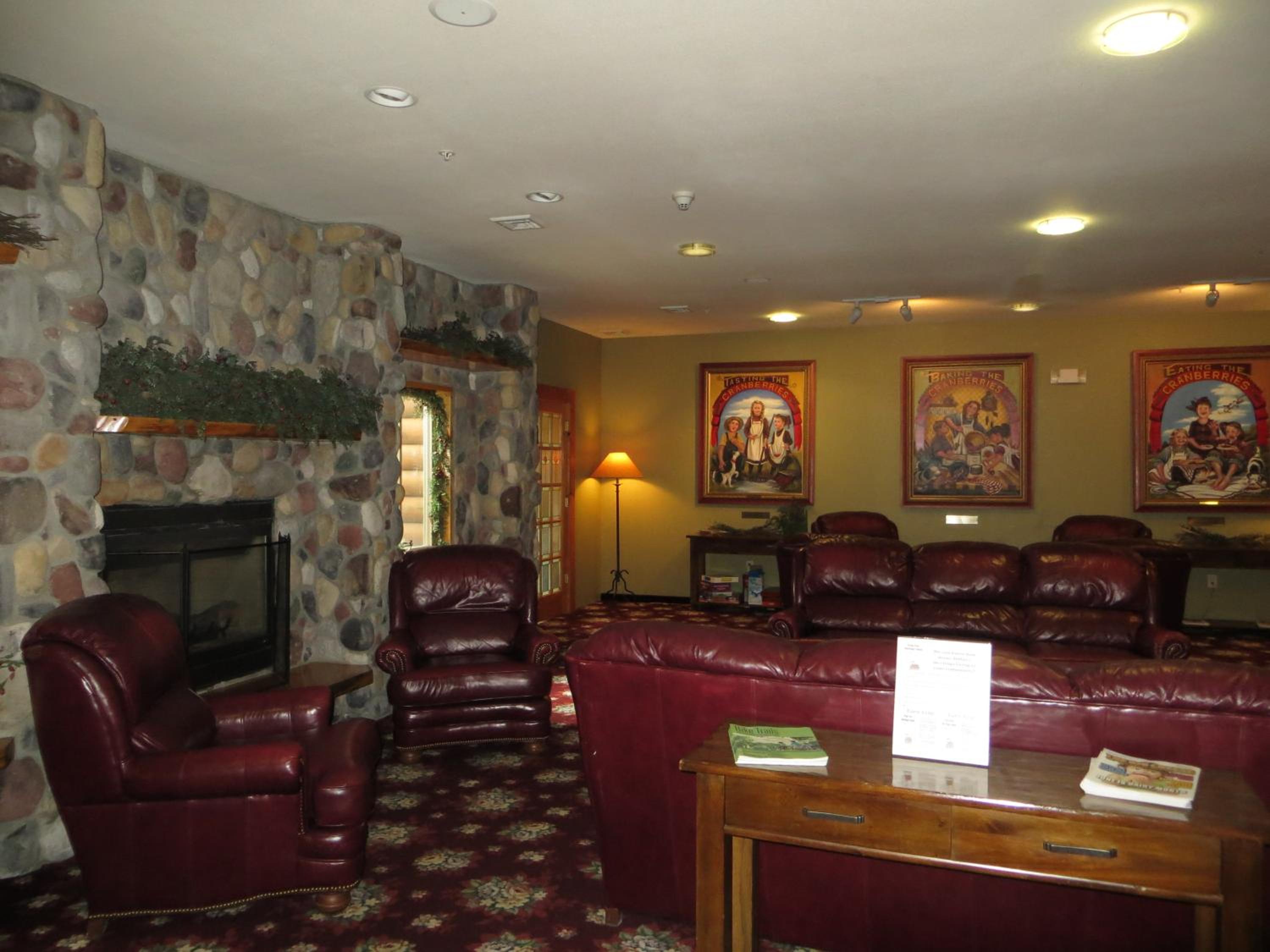 Tomah Vacations - Cranberry Country Lodge - Property Image 12