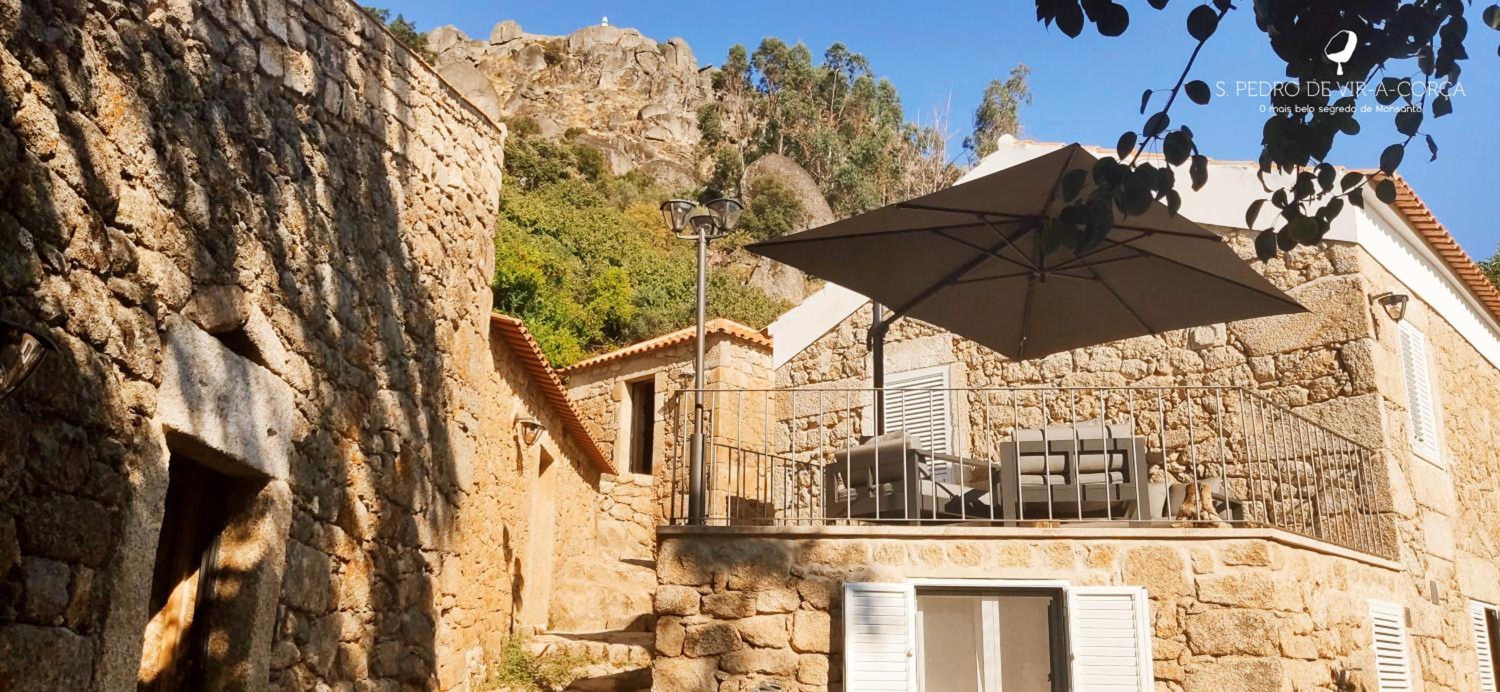 Quinta de São Pedro de Vir-a-Corça em Monsanto view 3