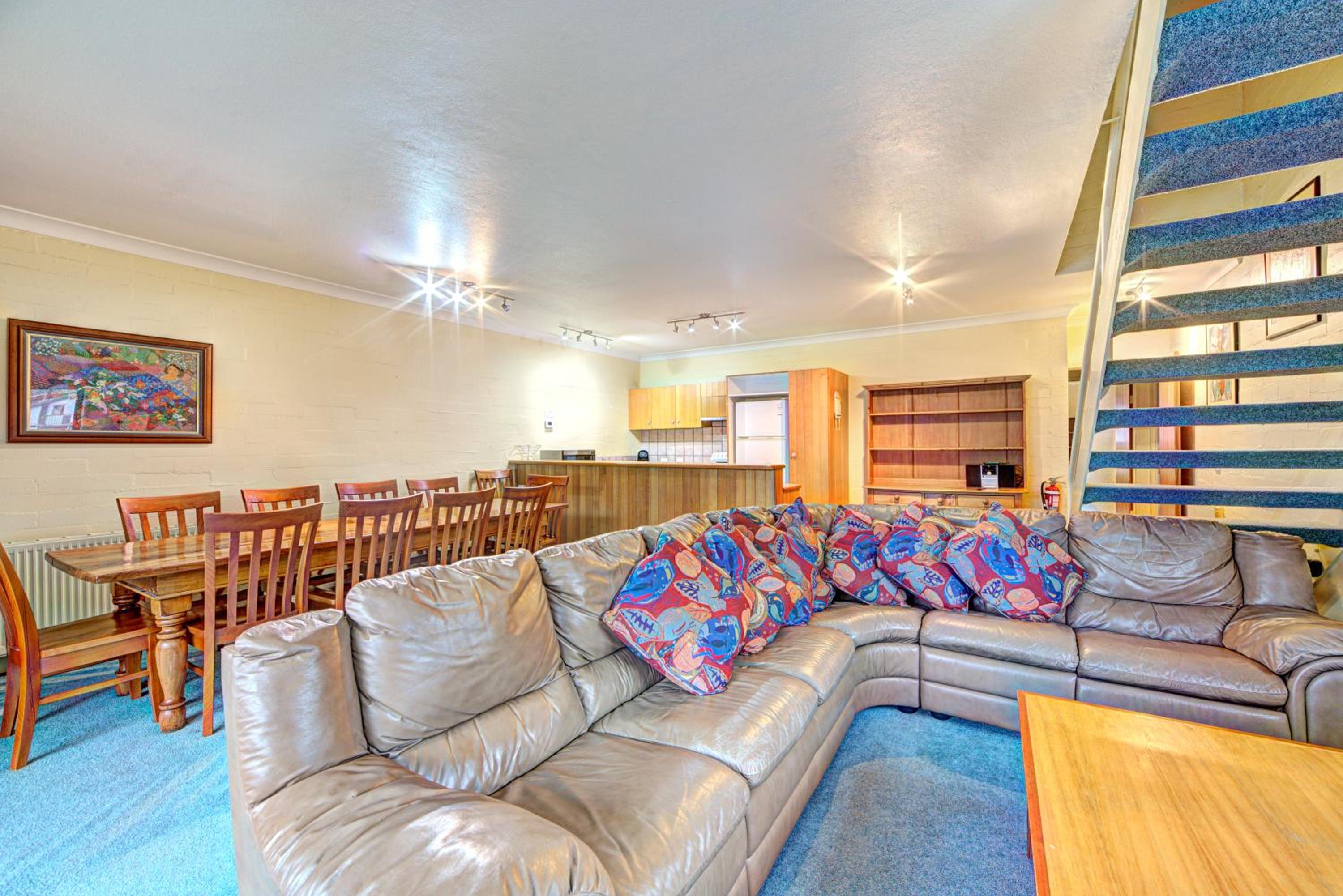 Snow Ski Apartments Extra Spacious Penthouse 41