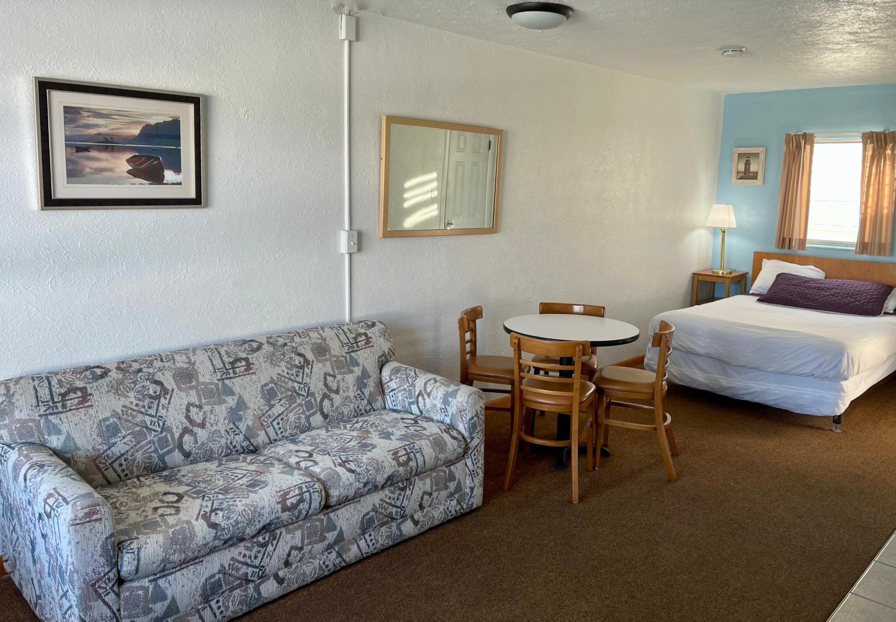 Pink Champagne Motel