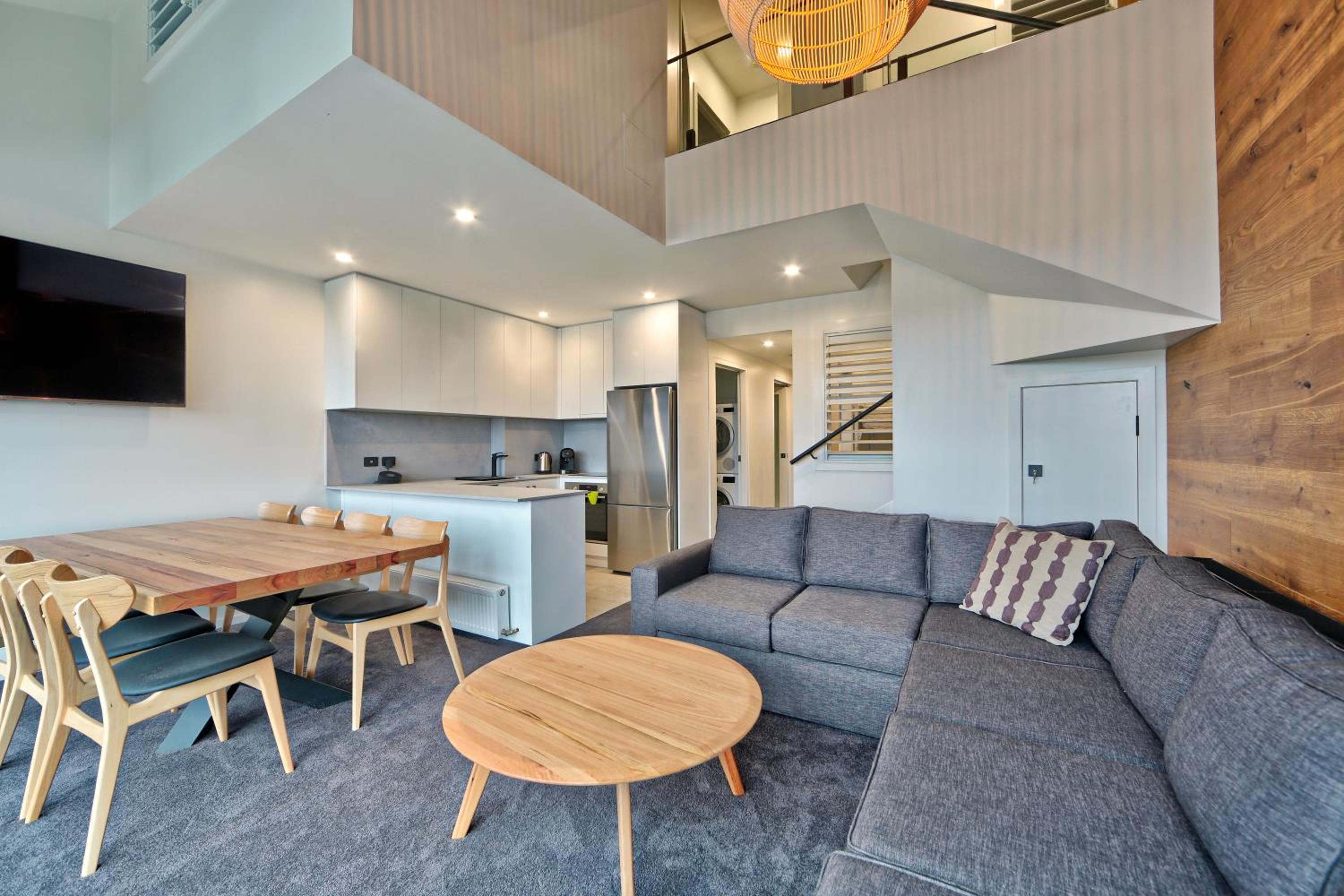Snow Ski Apartments Penthouse 32