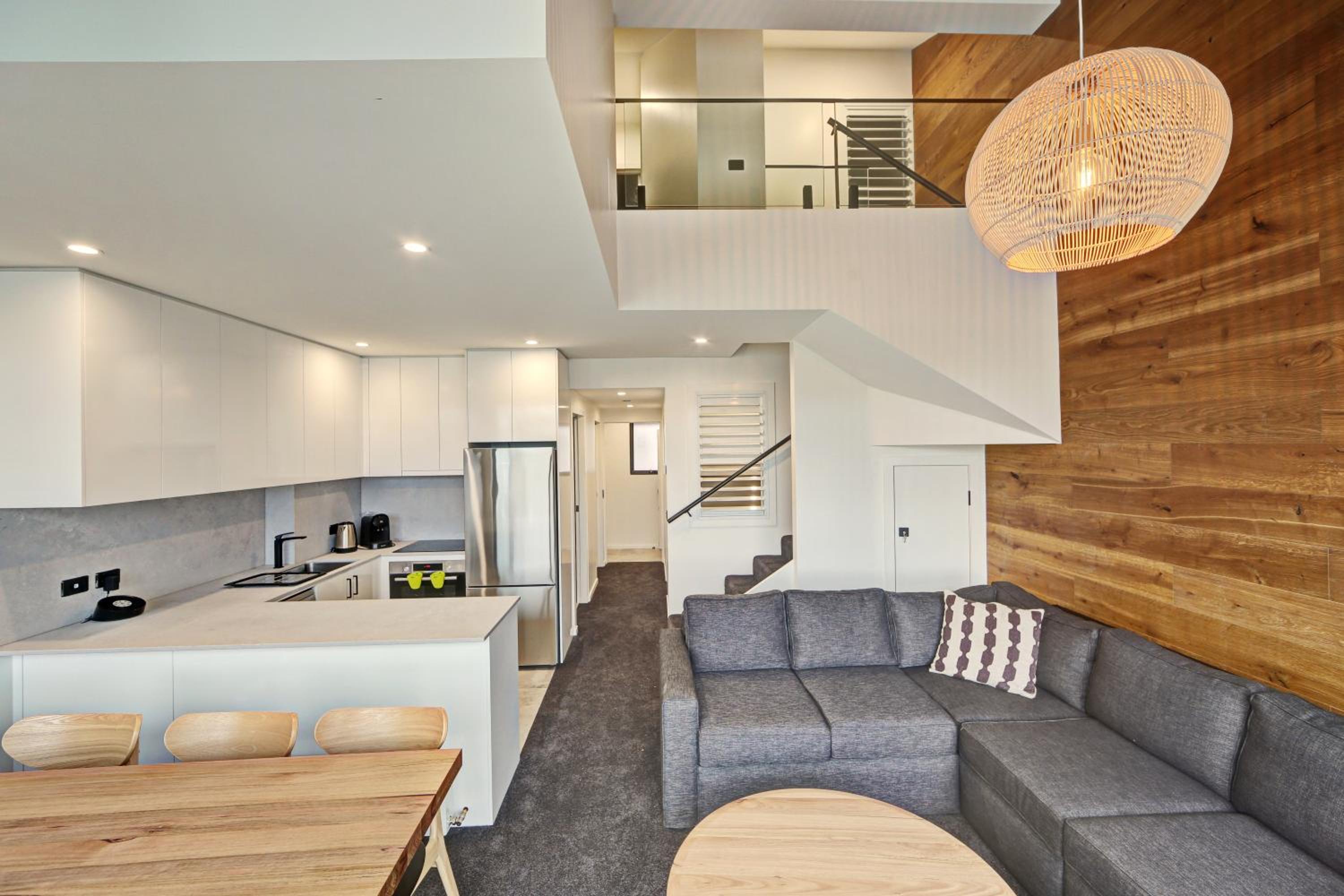 Snow Ski Apartments Penthouse 32