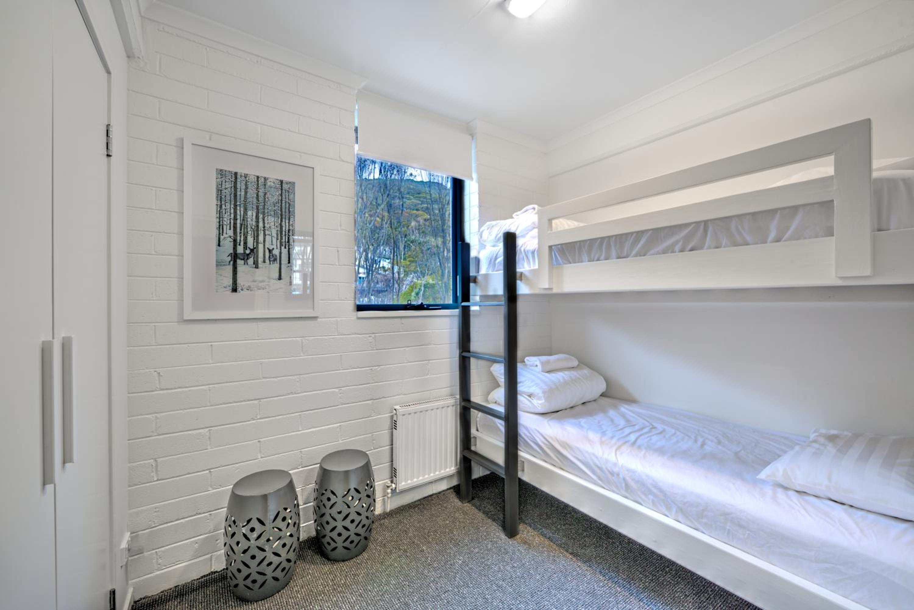 Snow Ski Apartments Penthouse 33