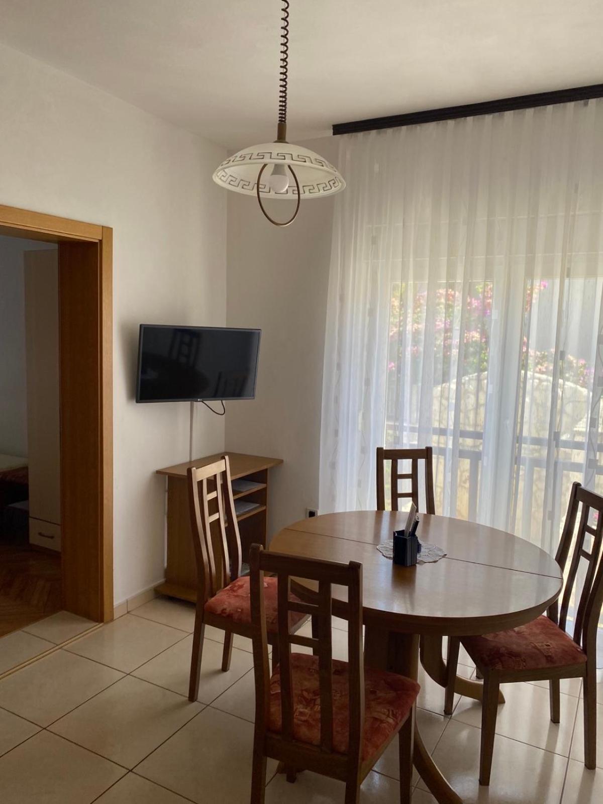 Apartments Bridic