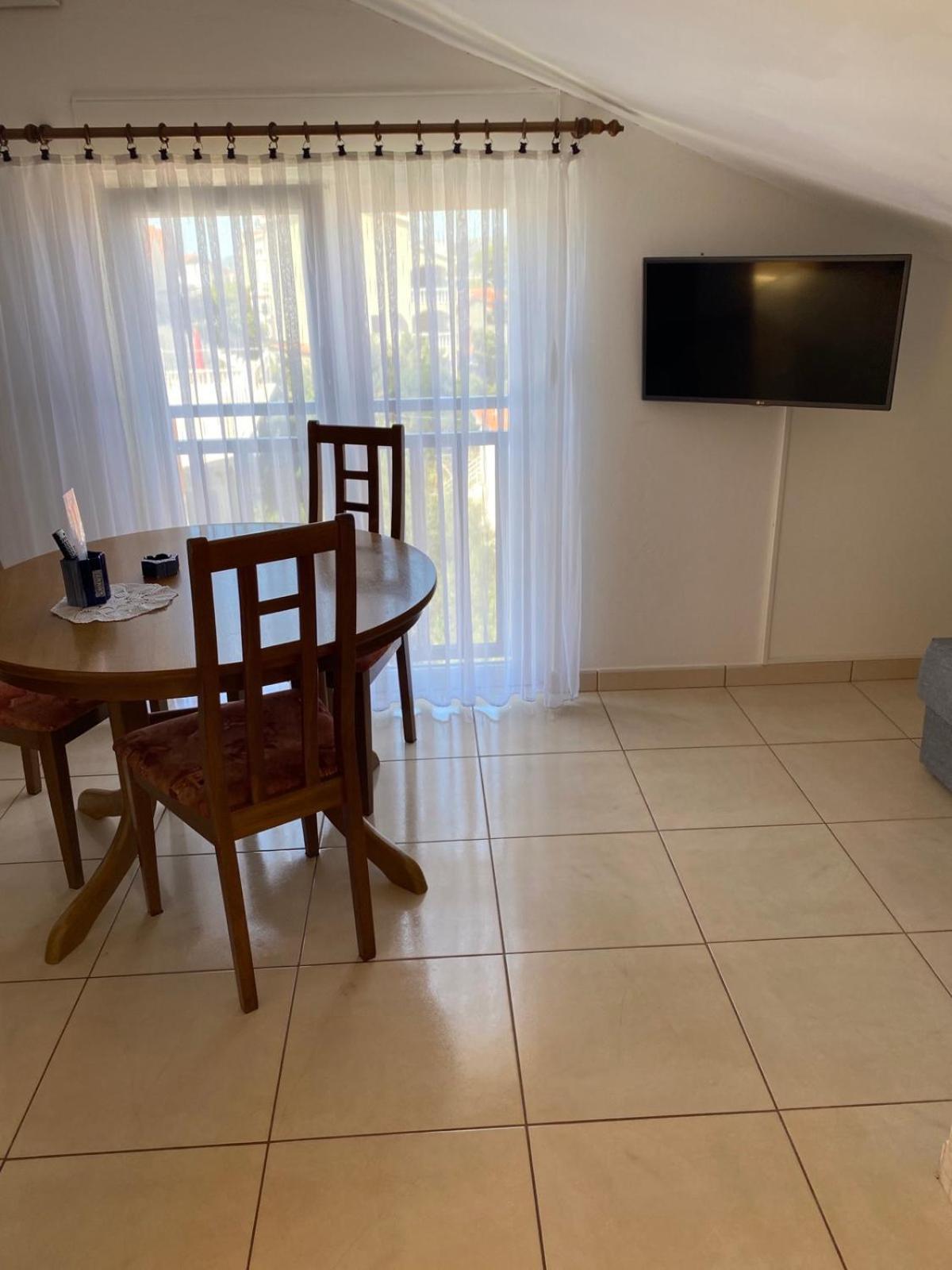 Apartments Bridic