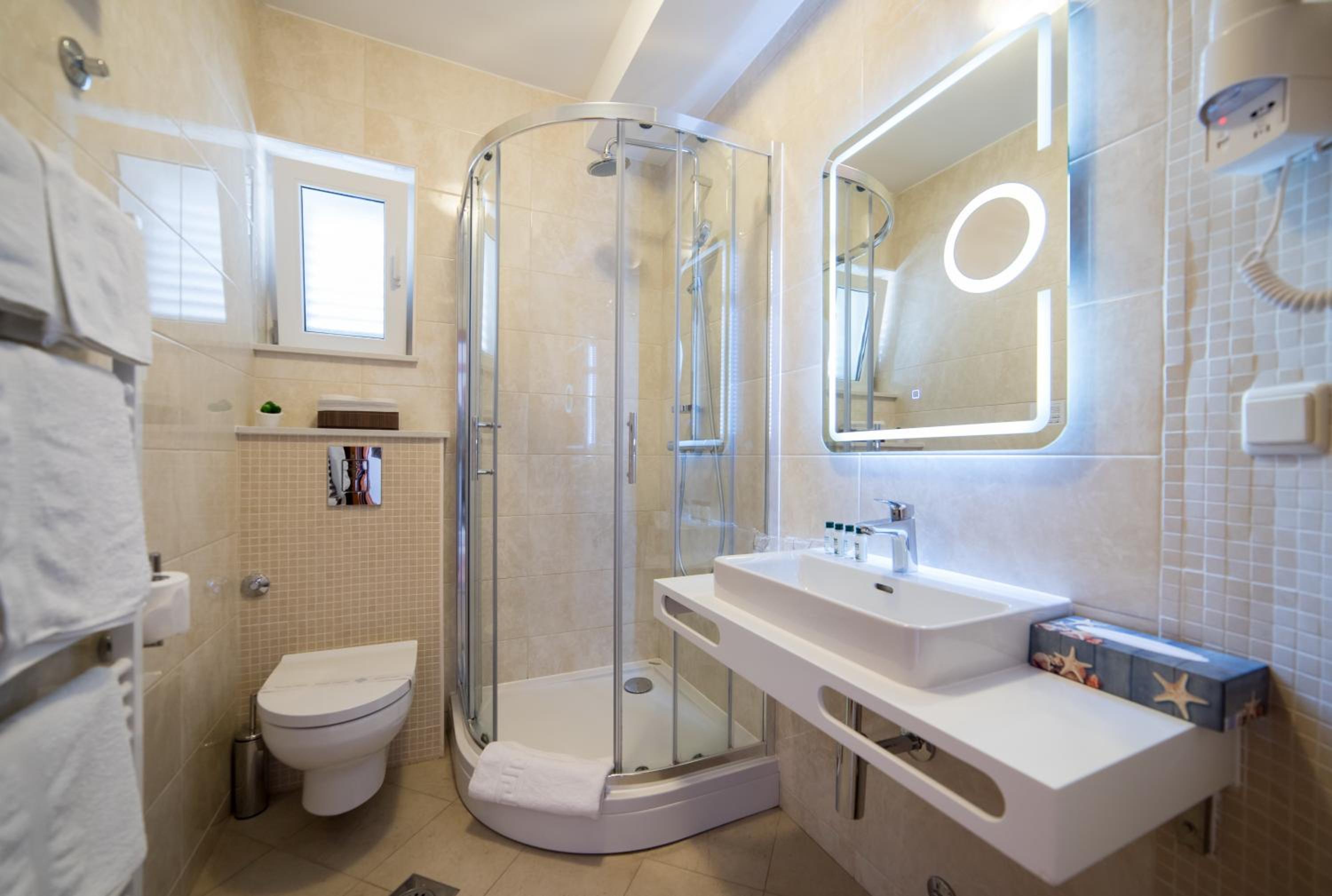 Rooms Raič