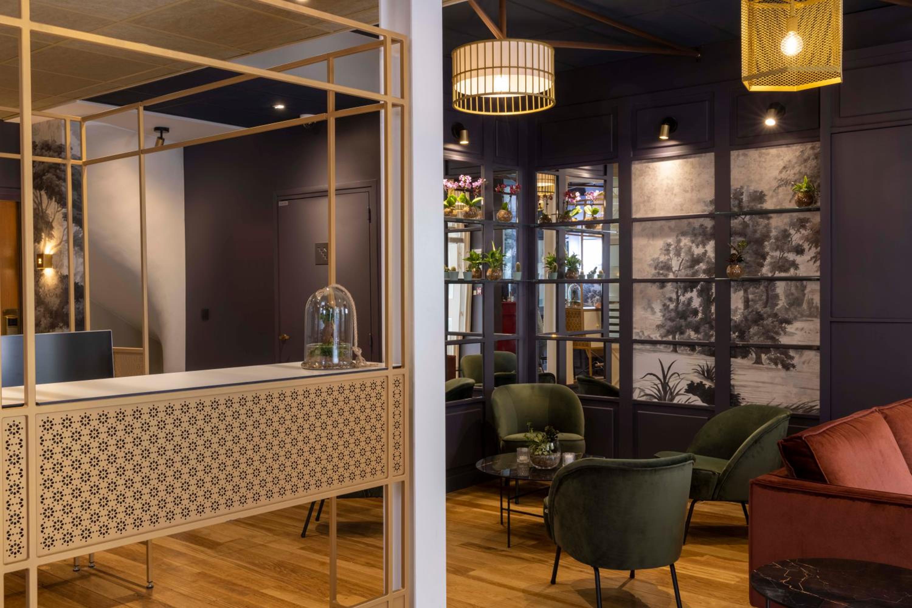 hotel reception