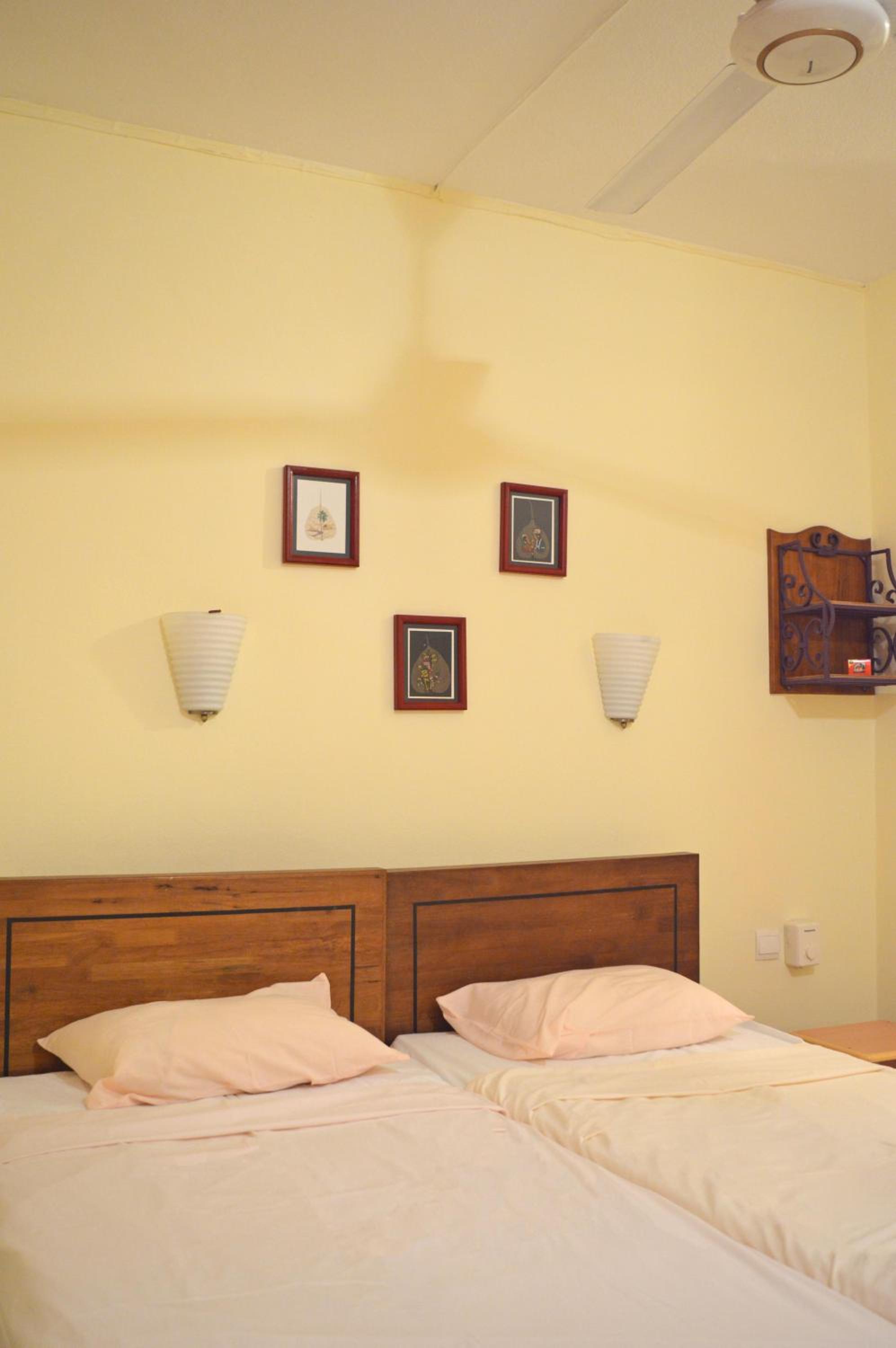 Photo 46