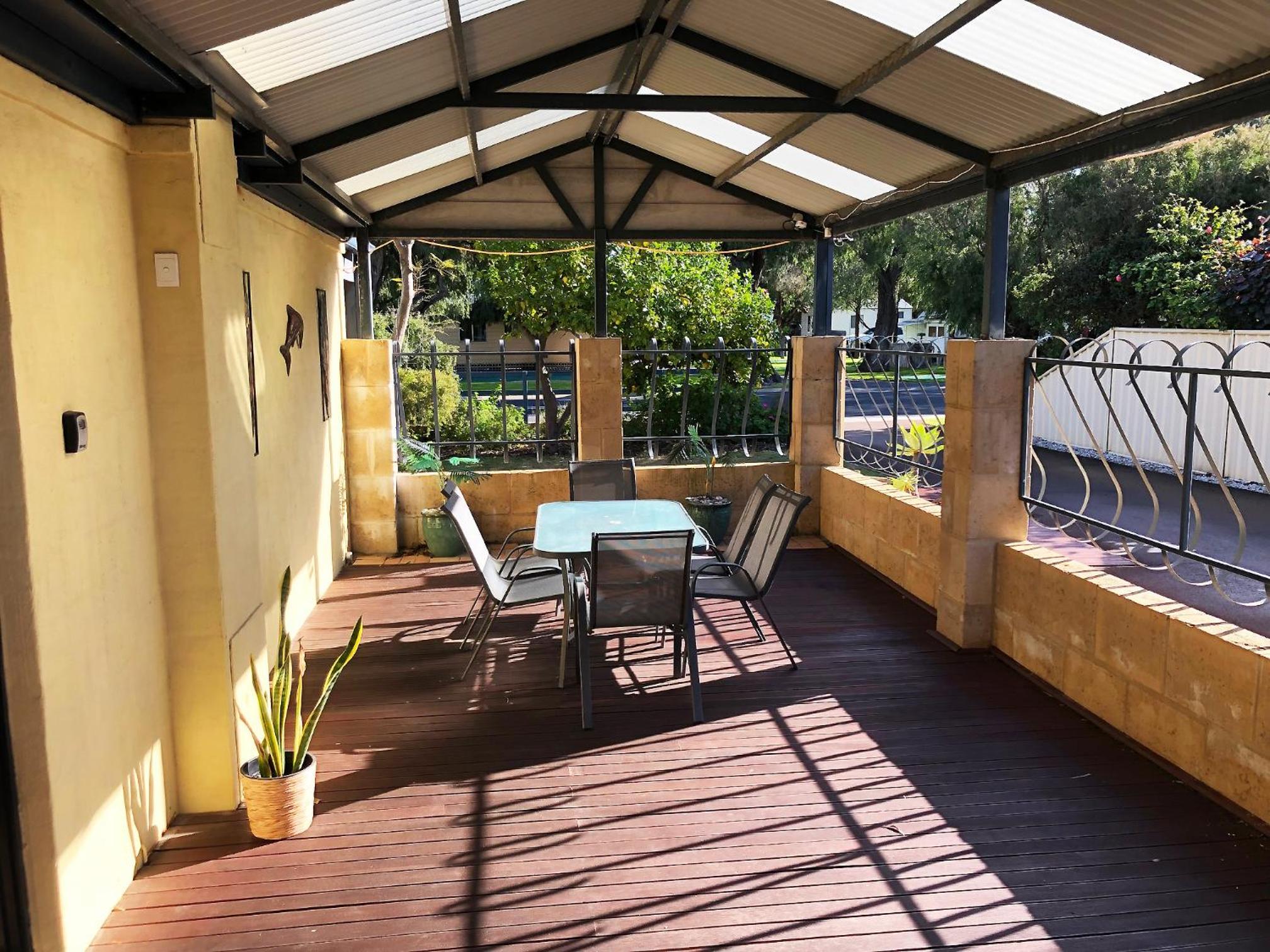Observatory Guesthouse - Adults Only