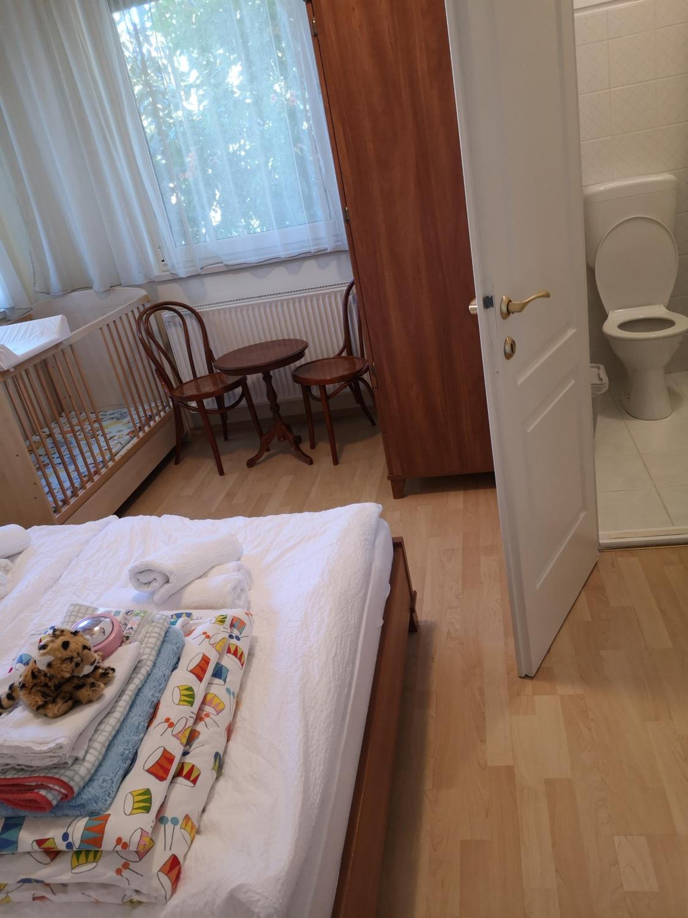 Photo 44
