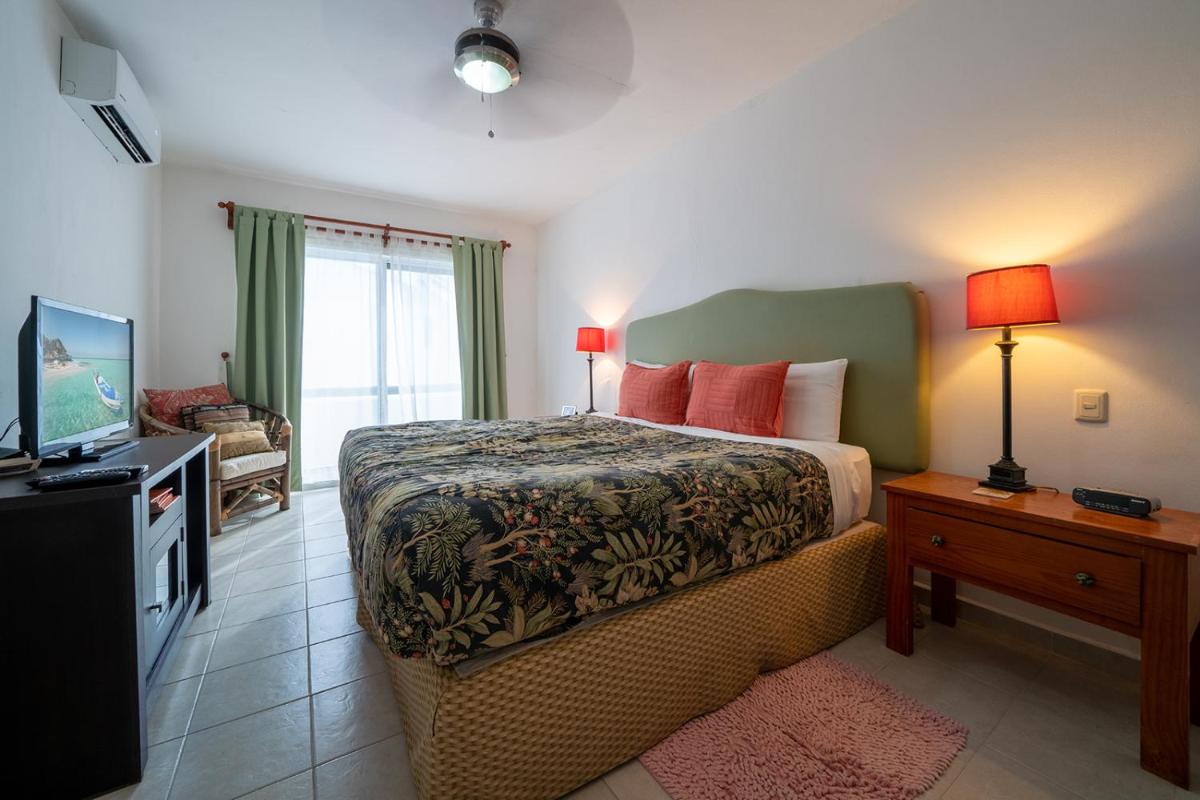 Condo Quintas Pakal - Playacar Phase 2 with Pool - At Quintas Pakal Complex view 2