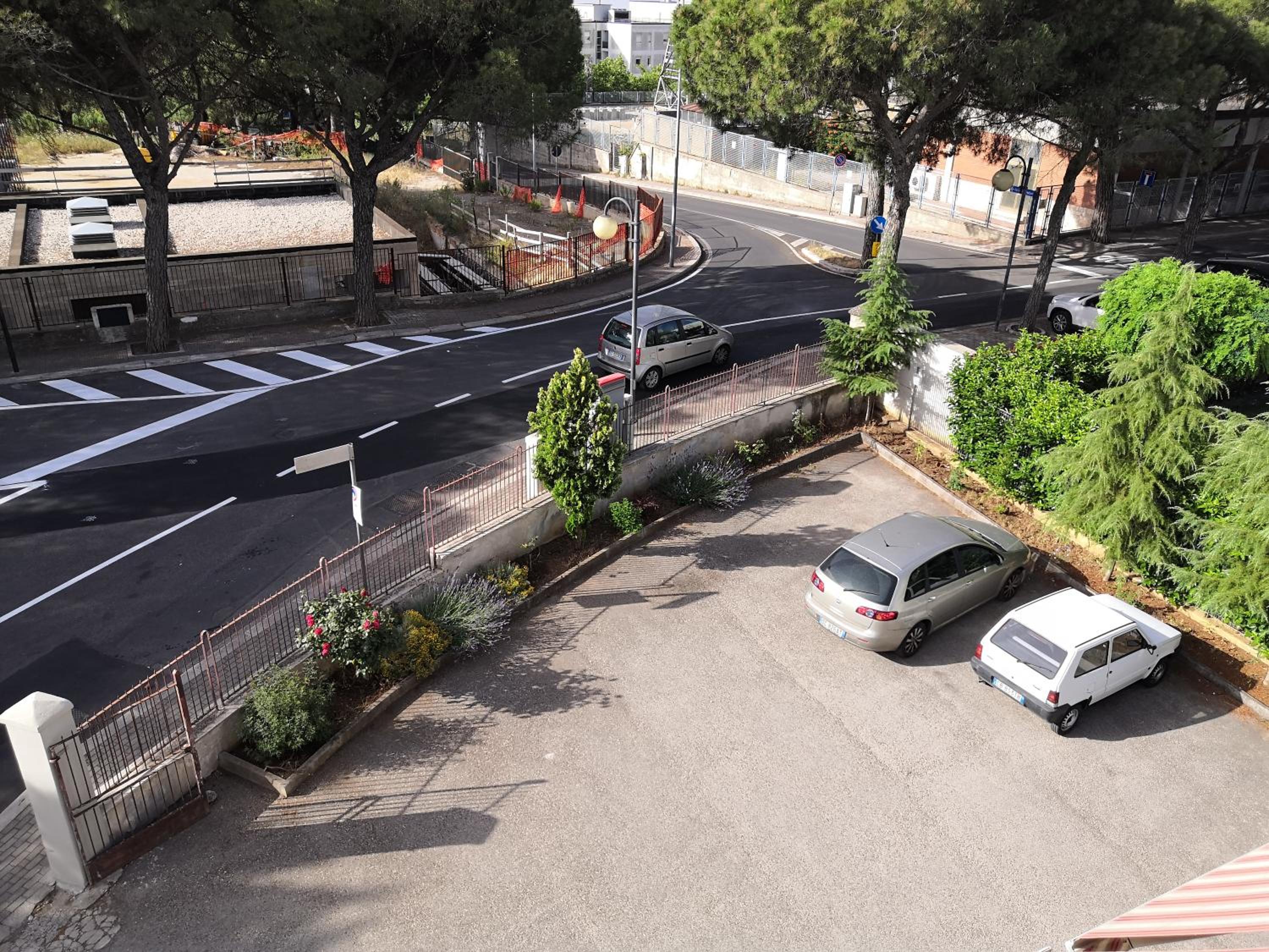 Al Parco del Castello ampio appartamento view 3