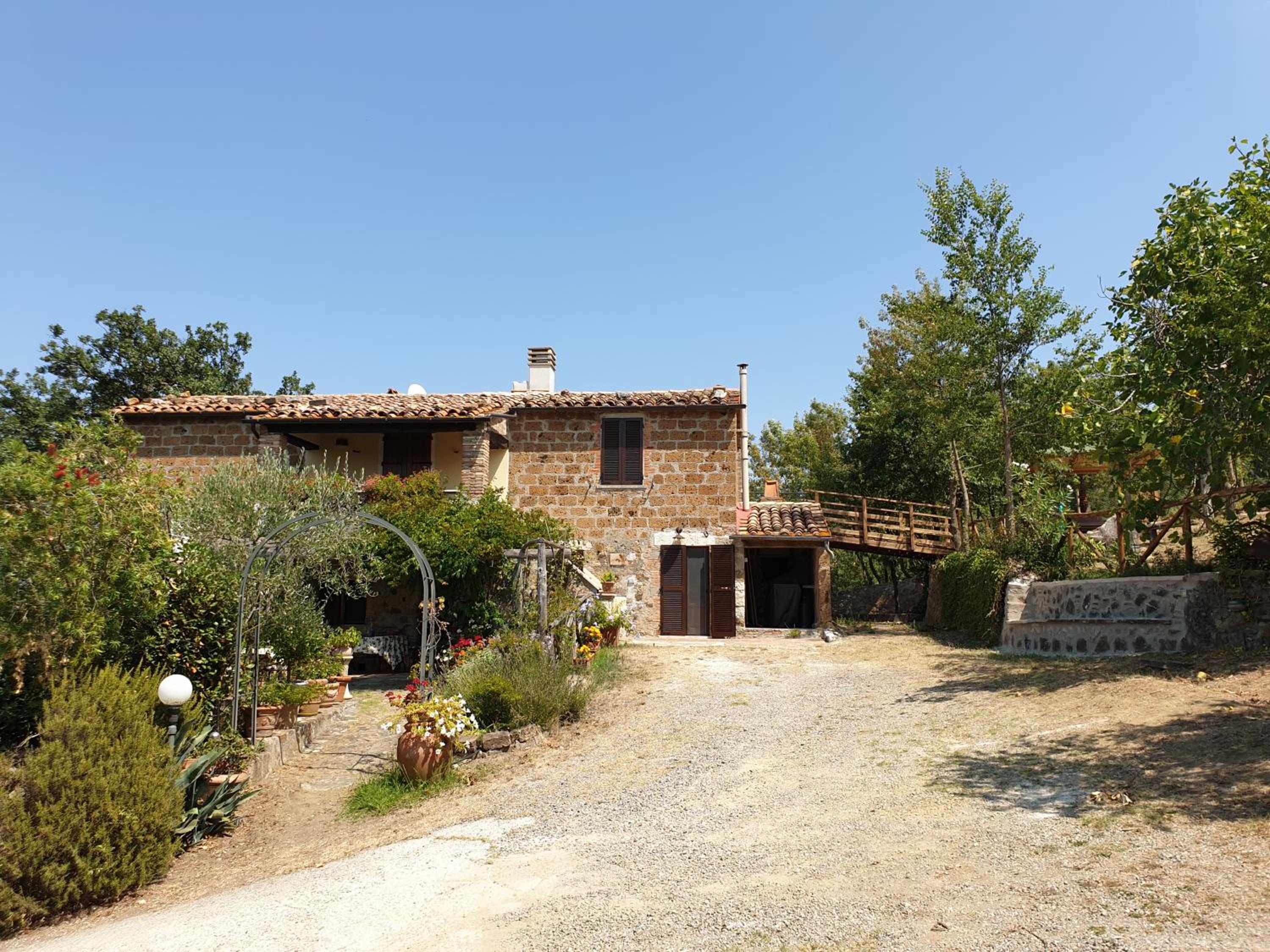 Photo 20