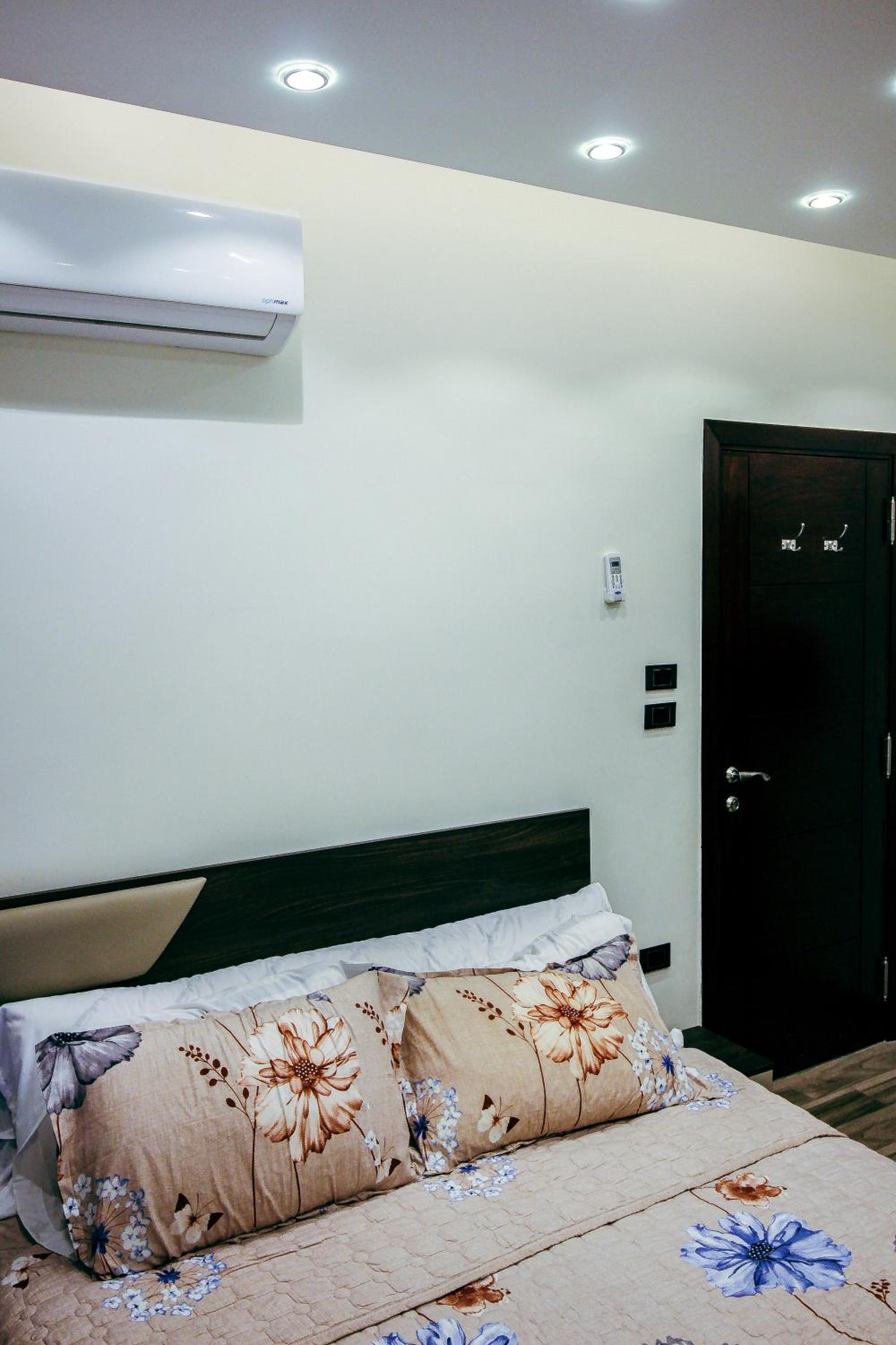 Comtemporary Apartment in Cairo's City Centre
