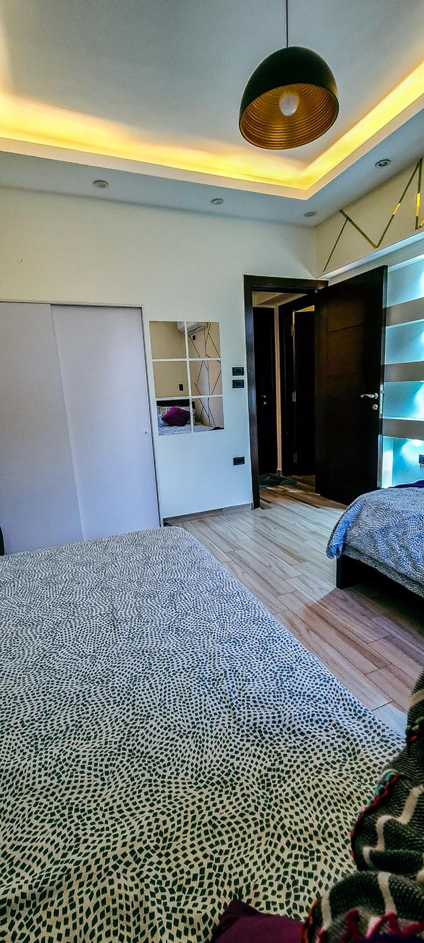 Comtemporary Apartment in Cairo's City Centre