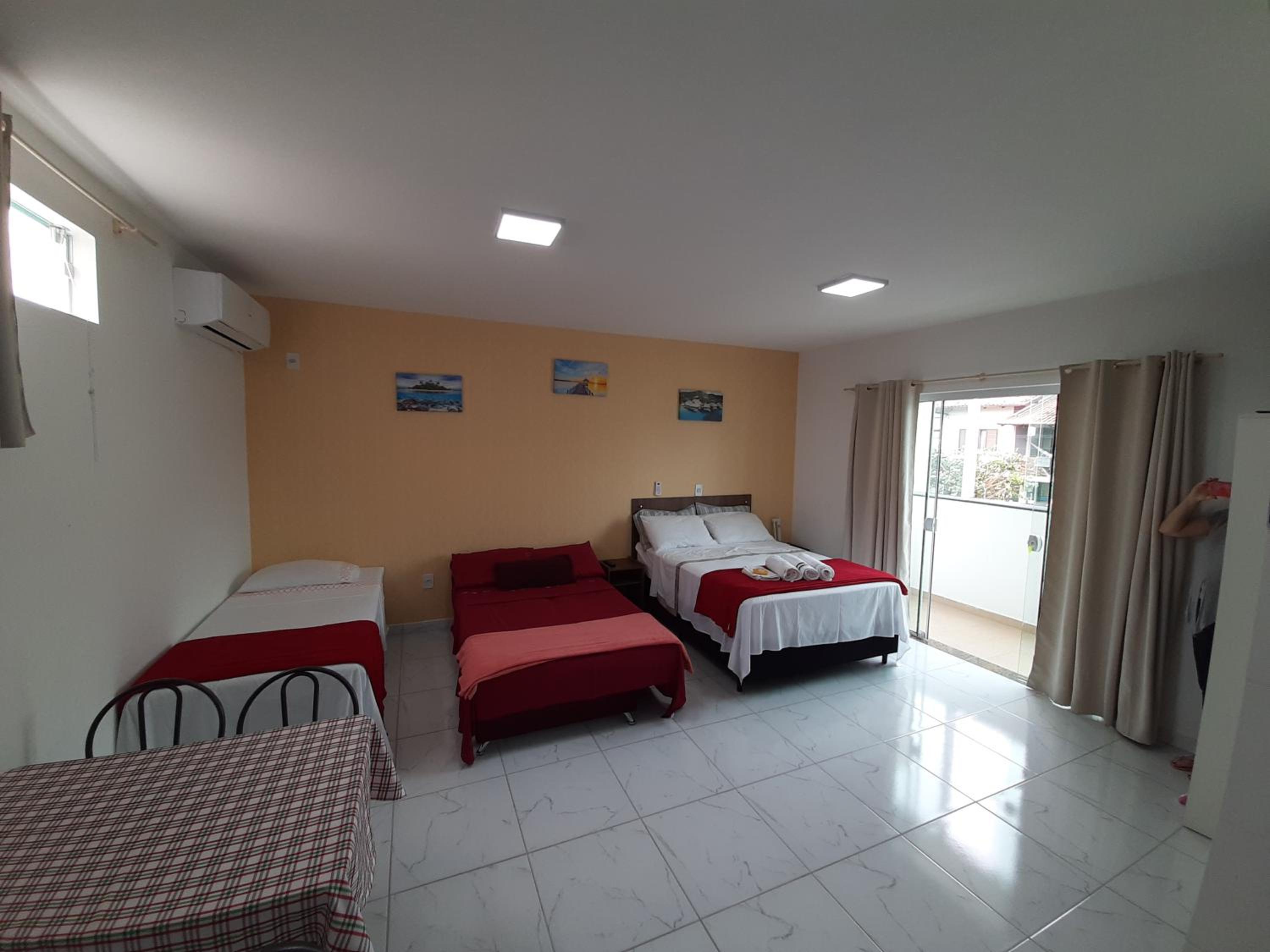 PENHAFLAT, STUDIO COMPLÉTO, C GARAGEM , A 700 m do parque e 120 m da praia