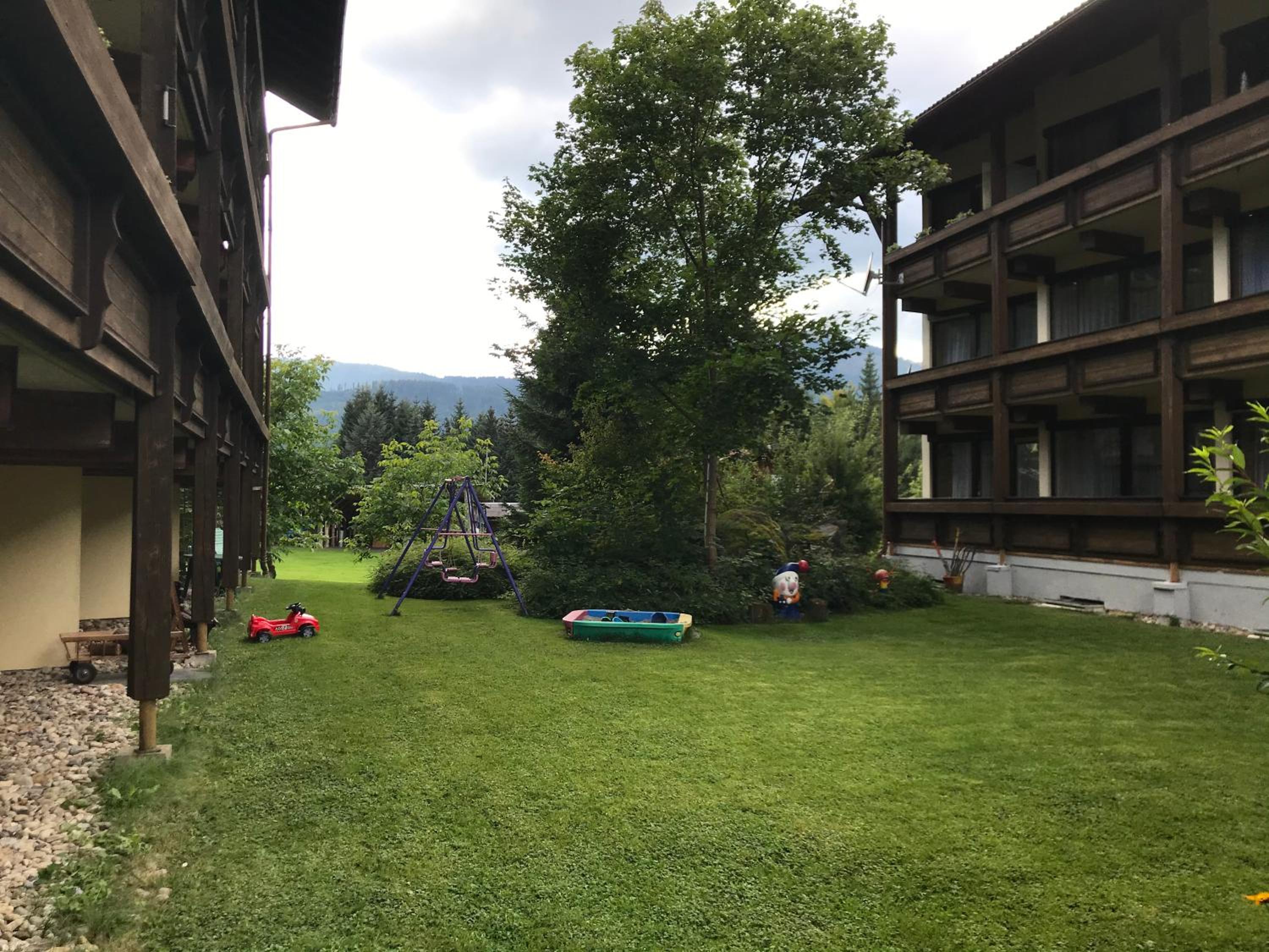 Photo 18