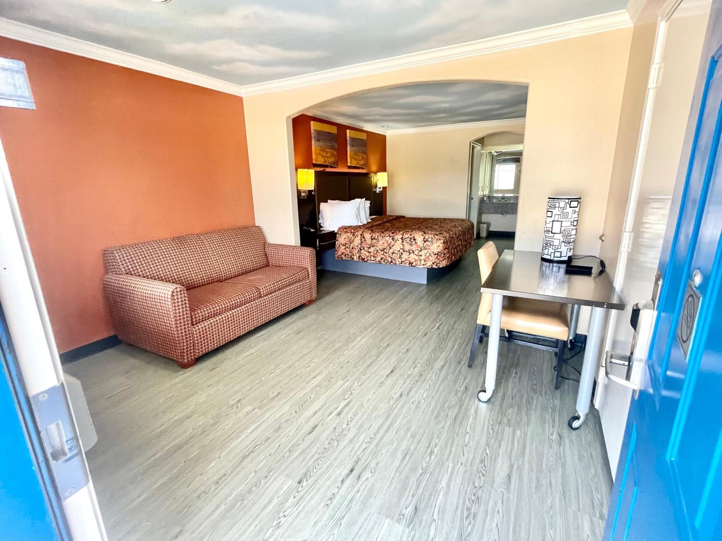 Luxury Inn Liberty