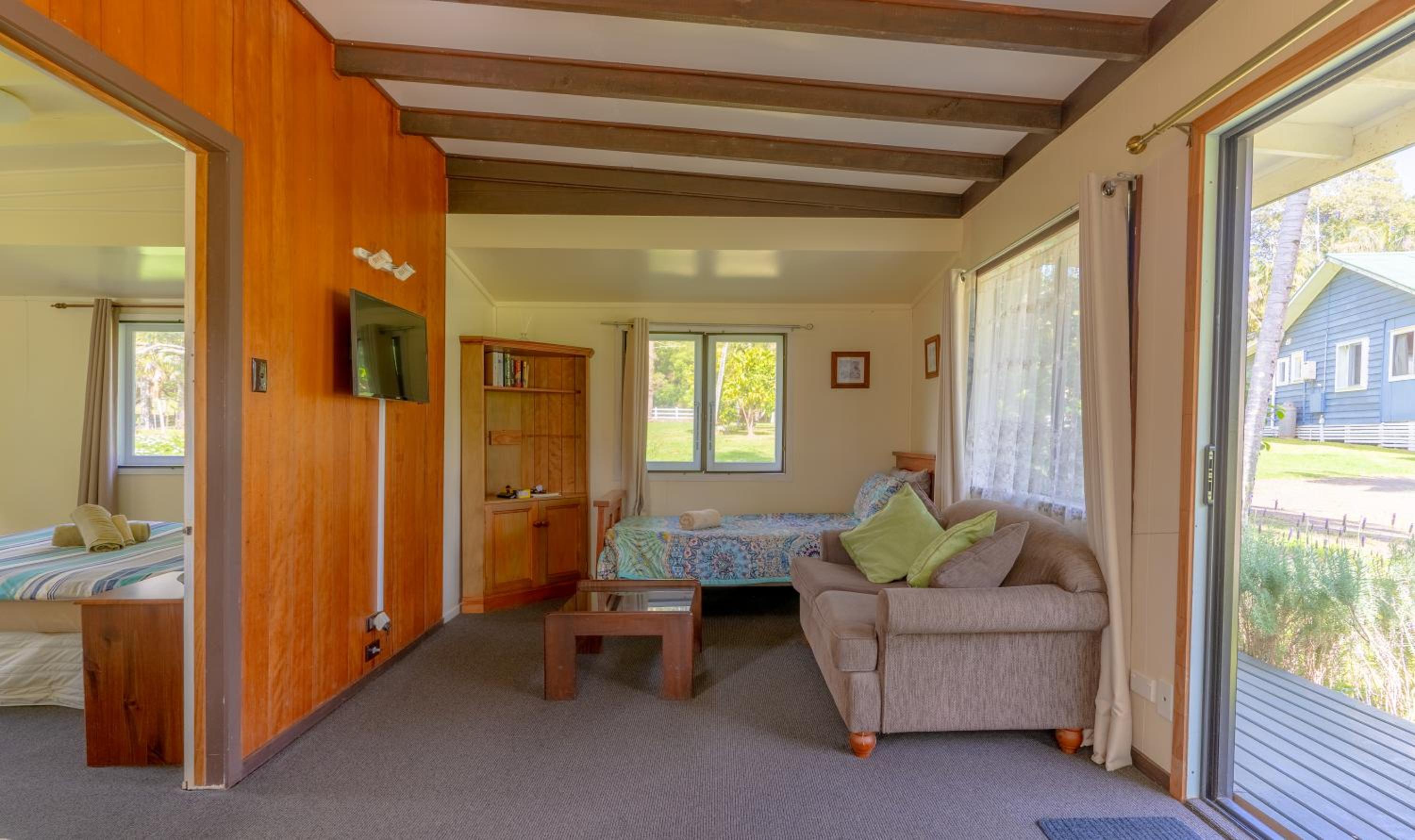Anson Bay Lodge