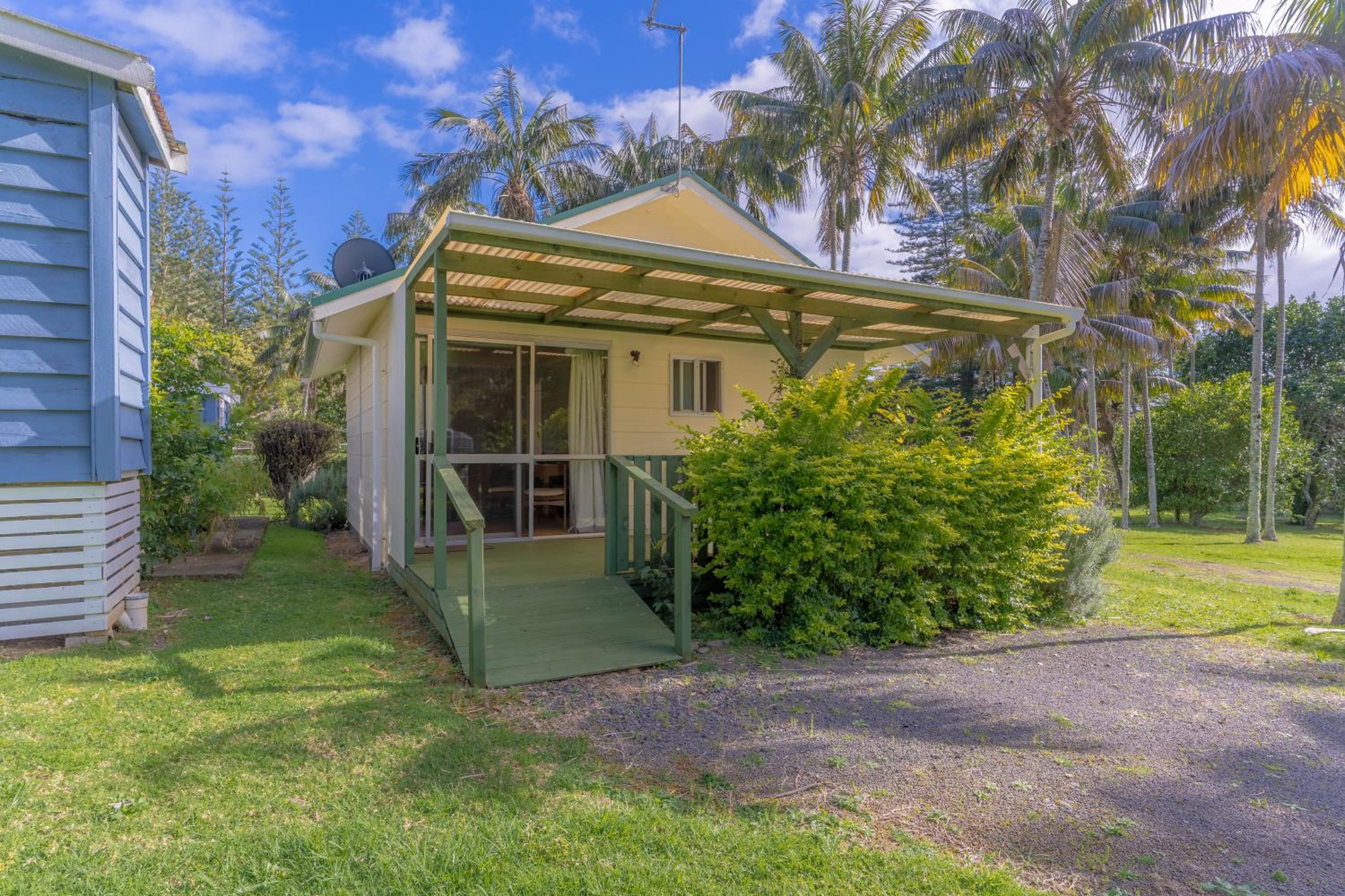 Anson Bay Lodge