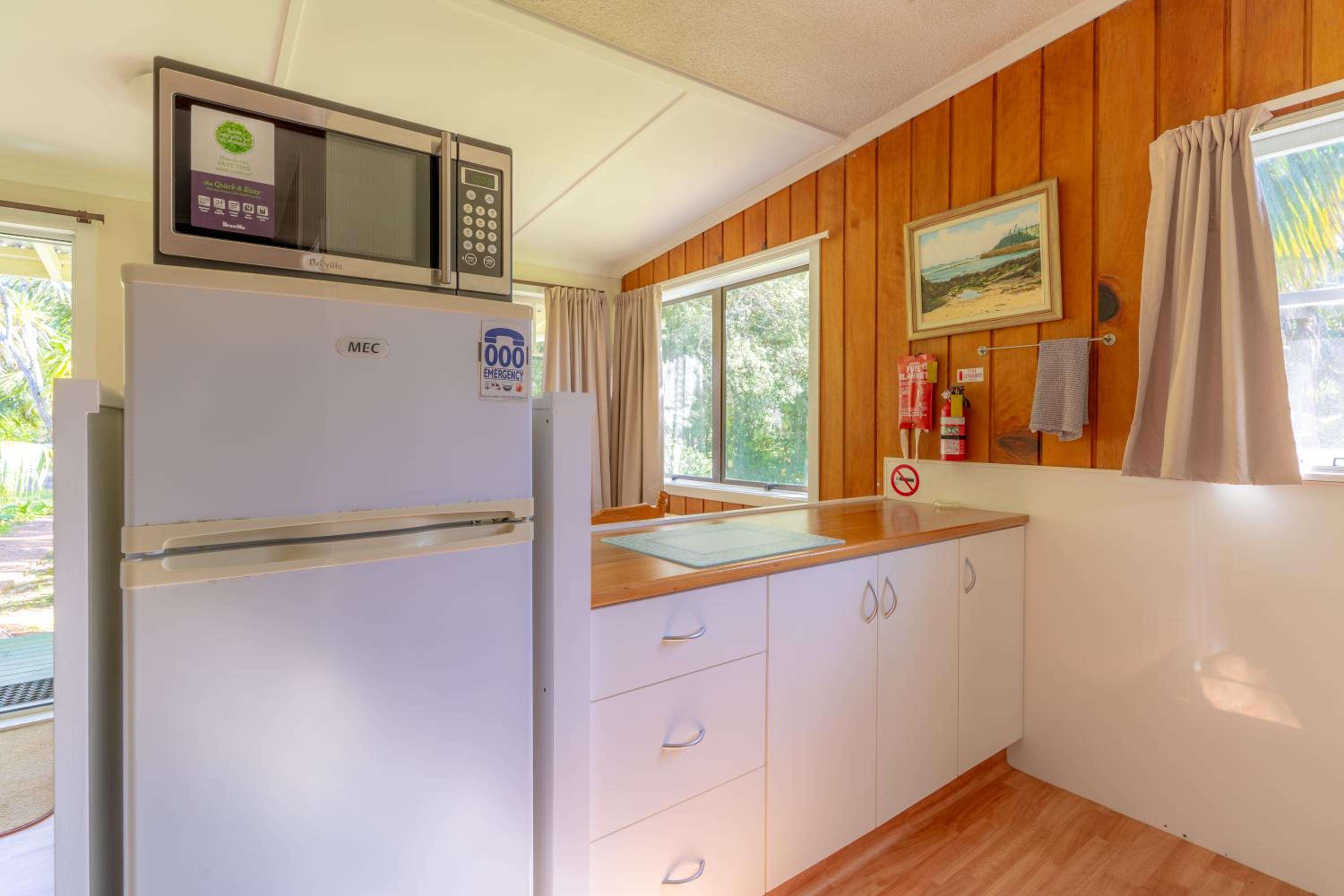 Anson Bay Lodge