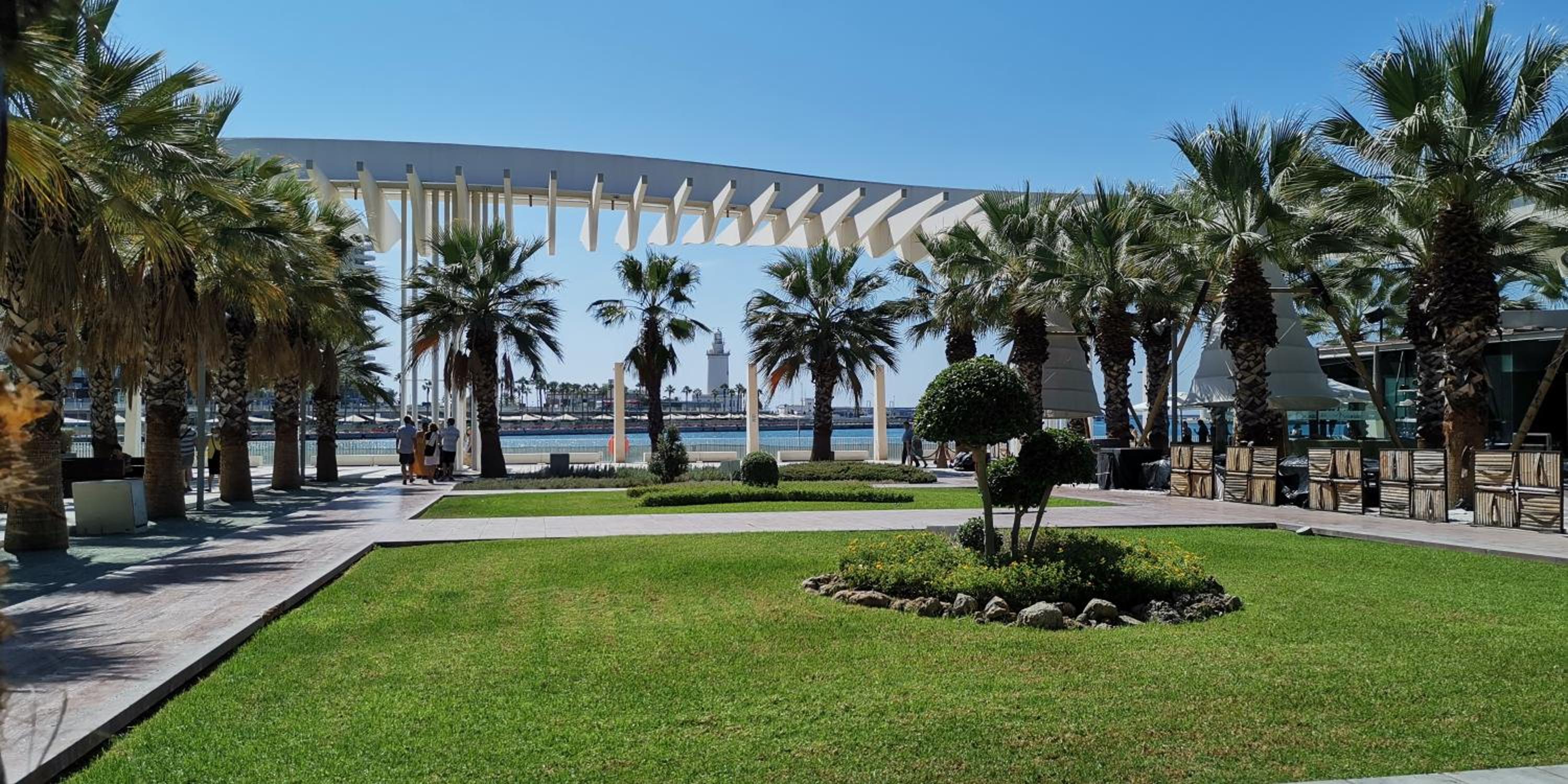 Encantador bajo en Málaga