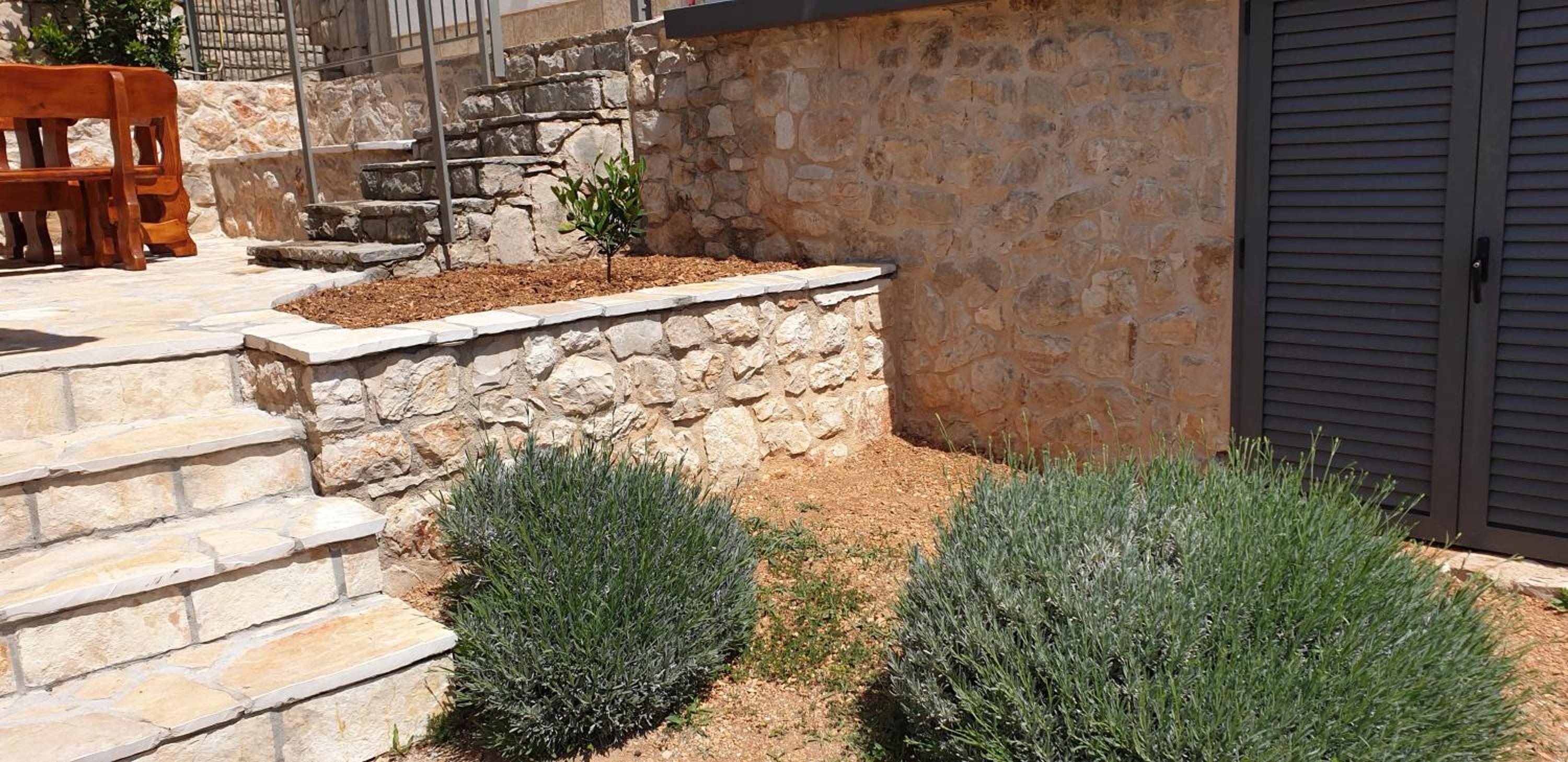 Apartmani STJEPAN Zavala