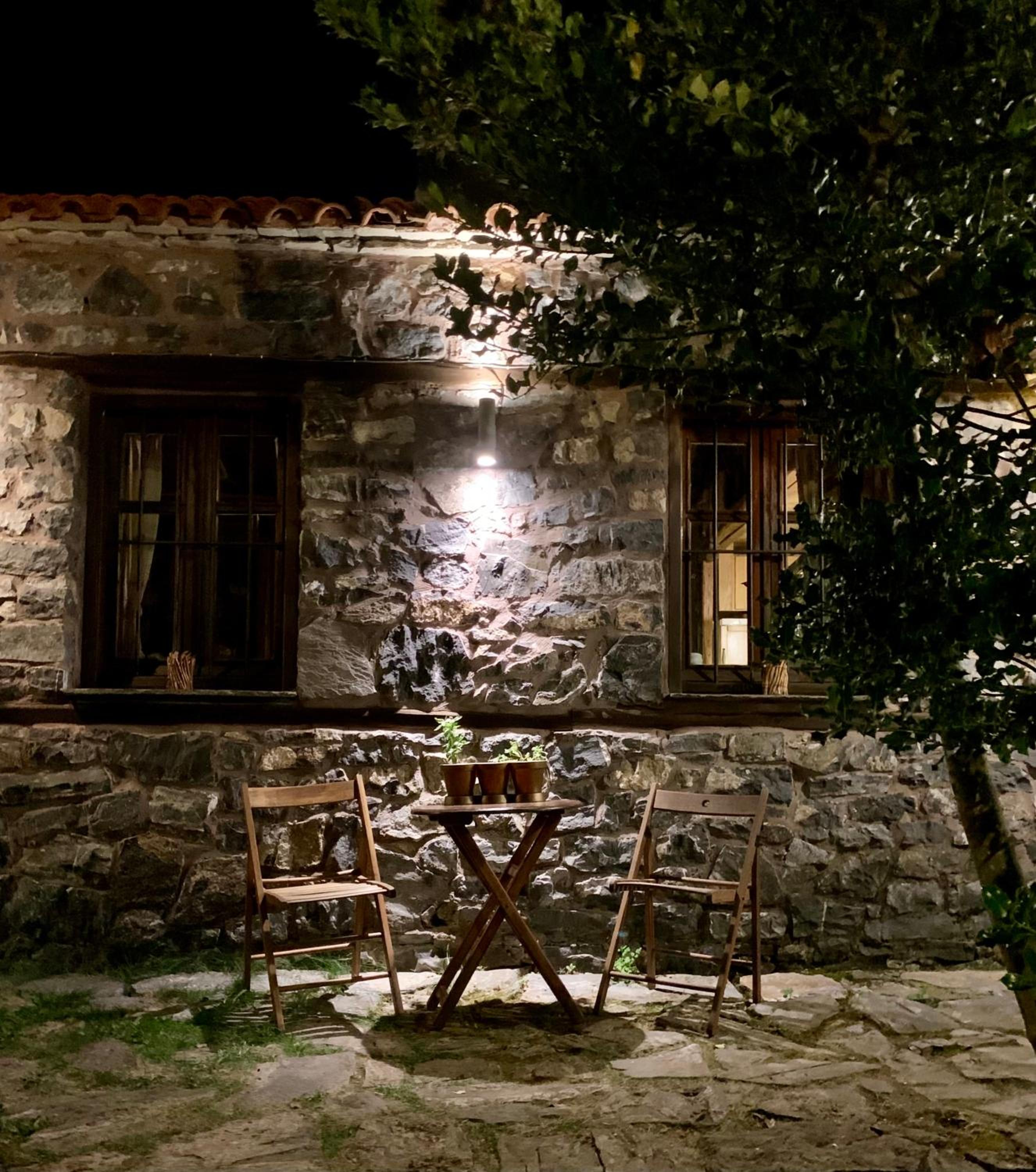 4 Seasons Premium Chalet & Massage Treatments view 5