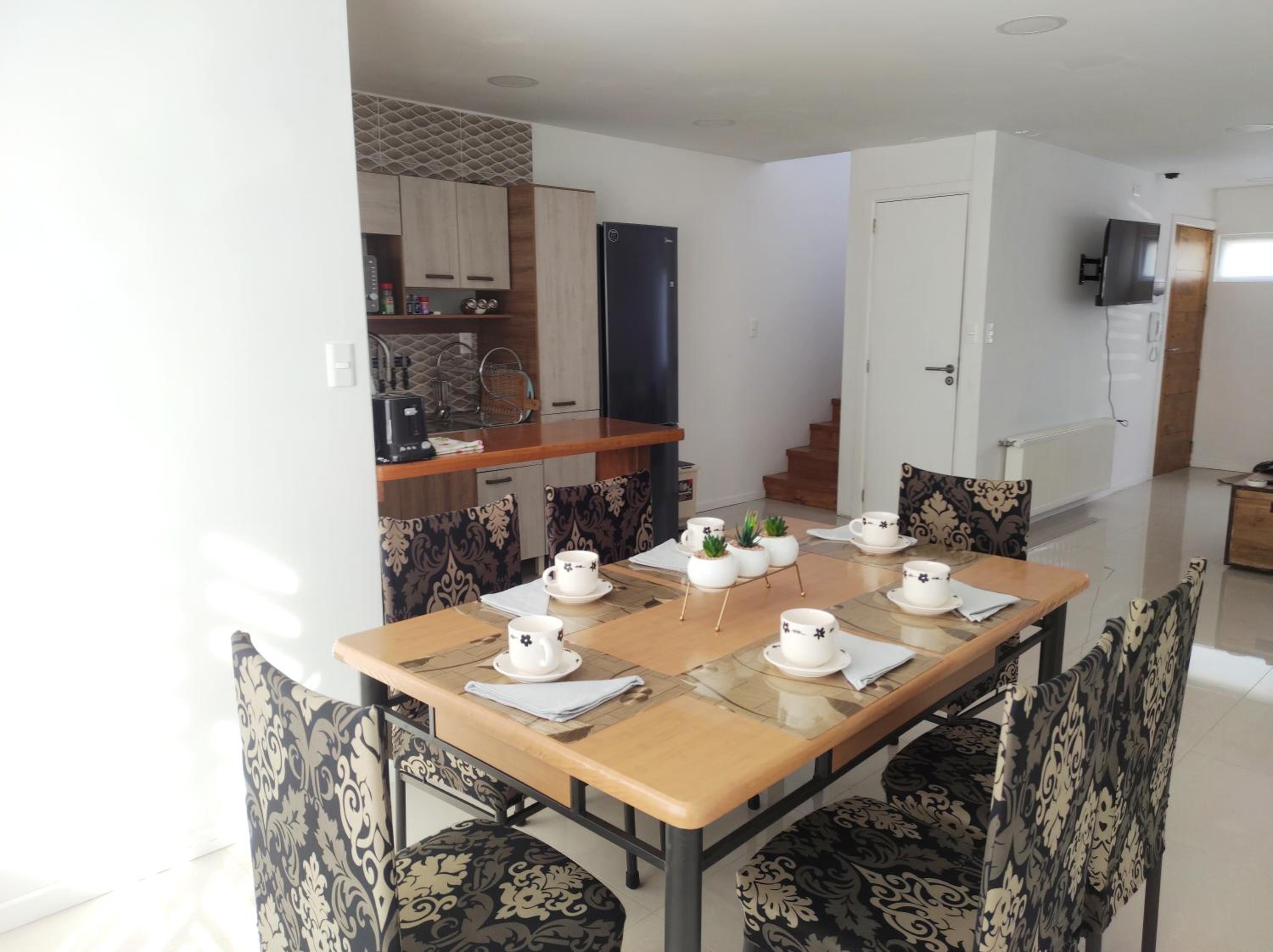 Casa nueva, excelente ubicación