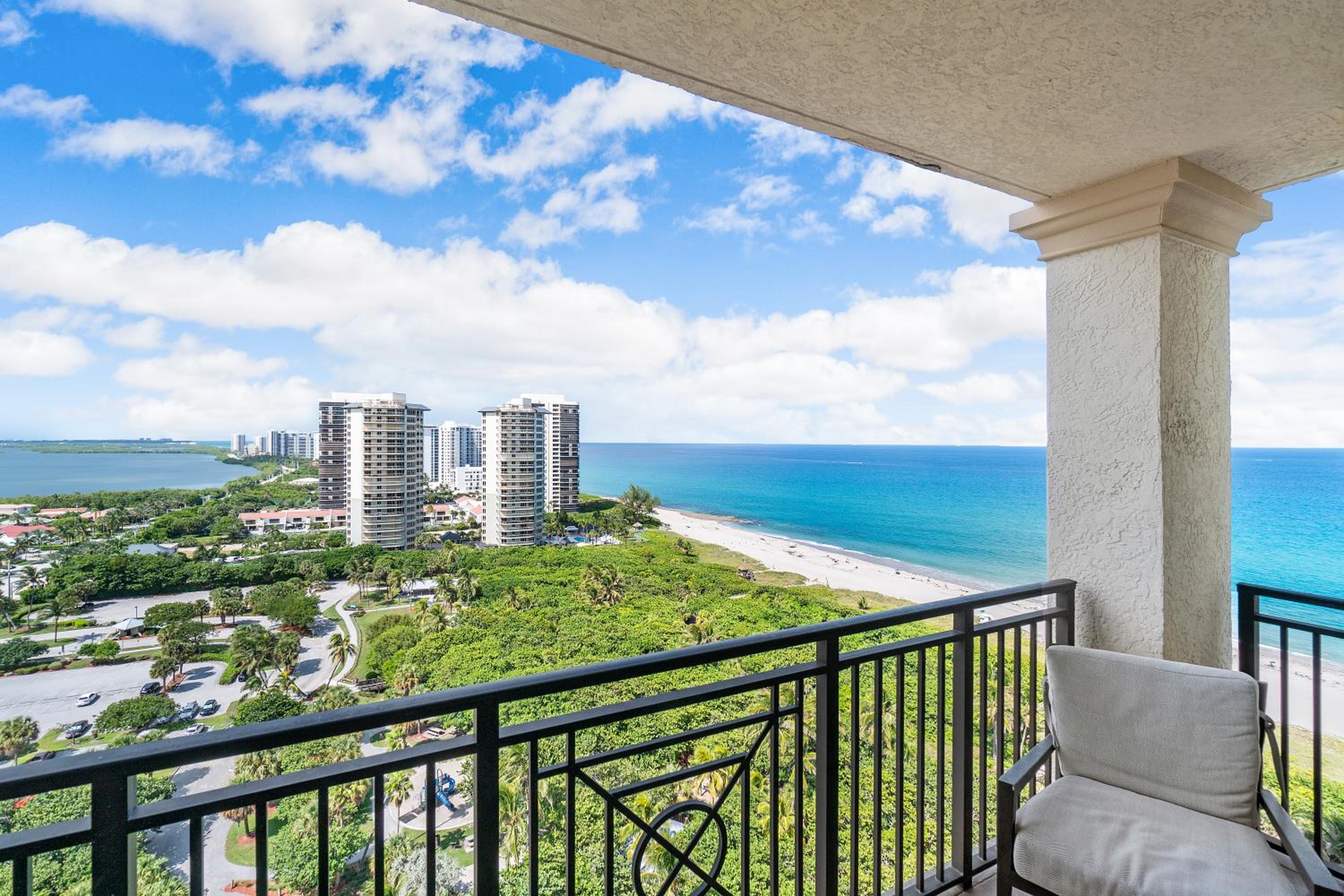 Palm Beach Singer Island Resort & Spa Luxury Suites