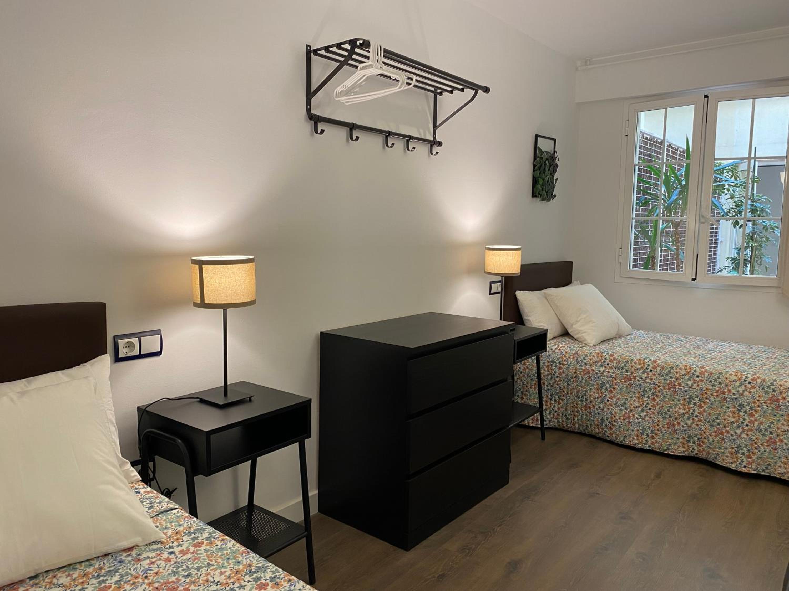 LC Apartamentos César Augusto