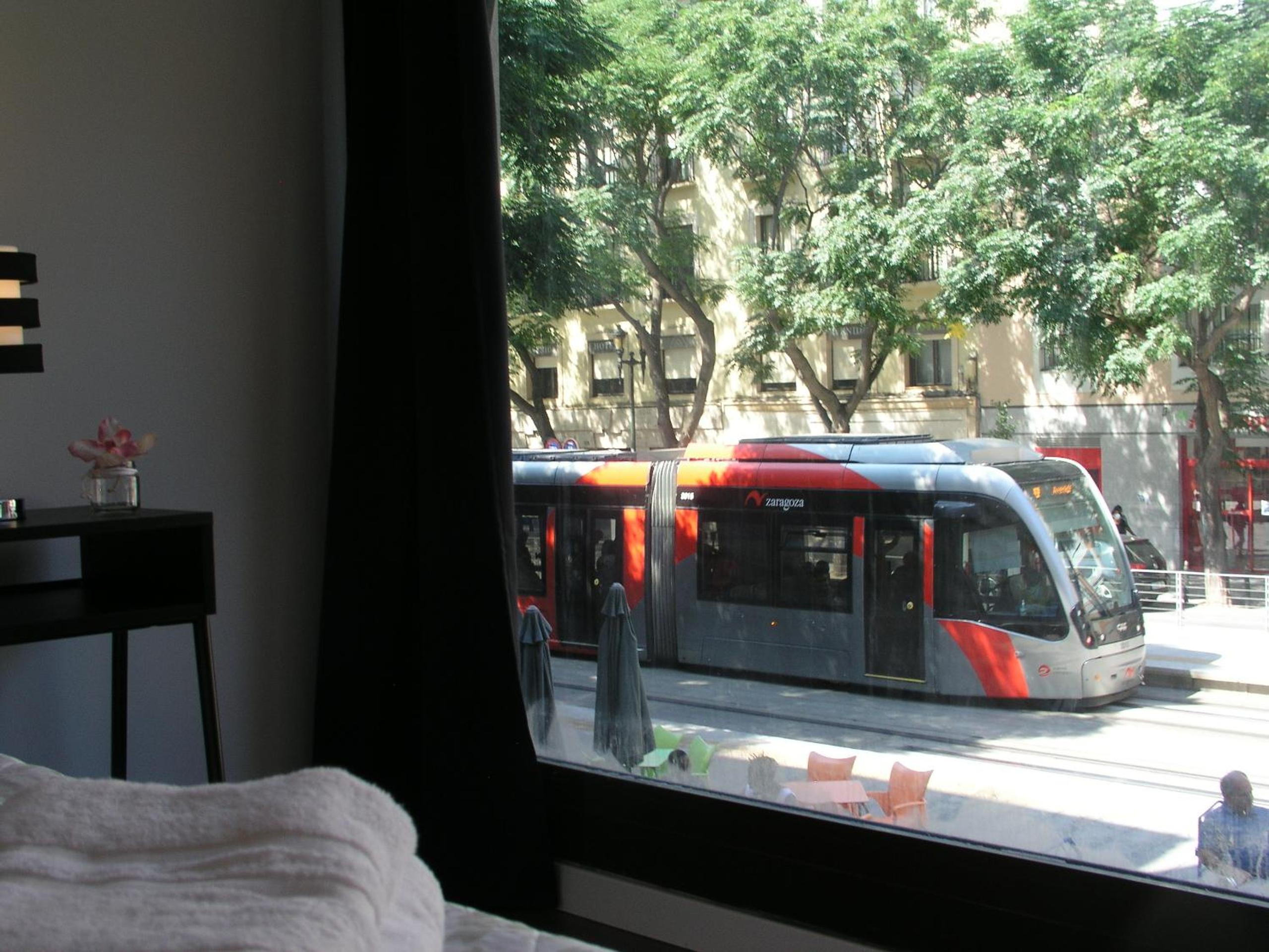 LC Apartamentos César Augusto