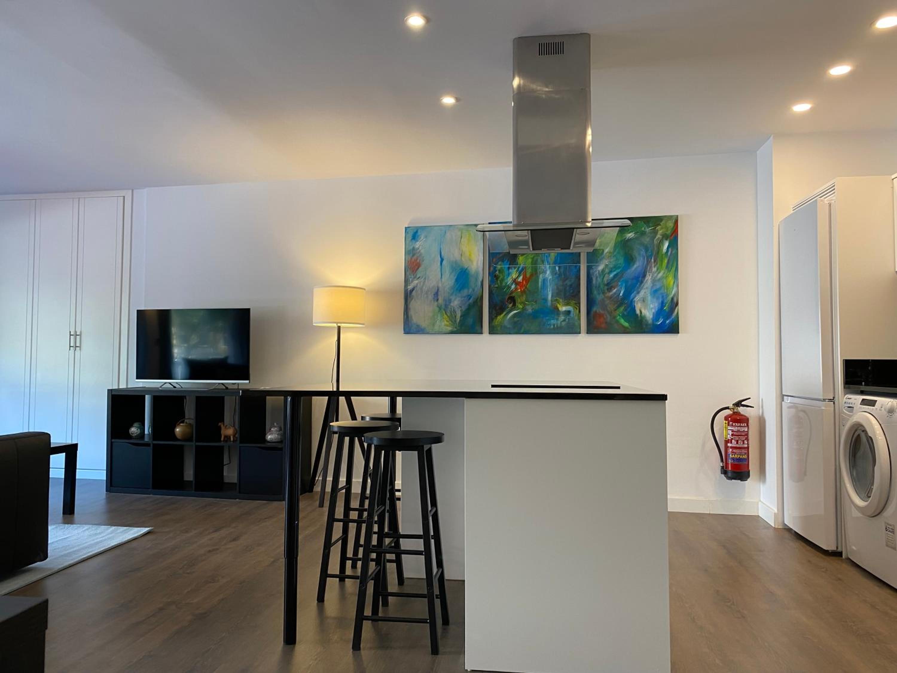 LC Apartamentos César Augusto