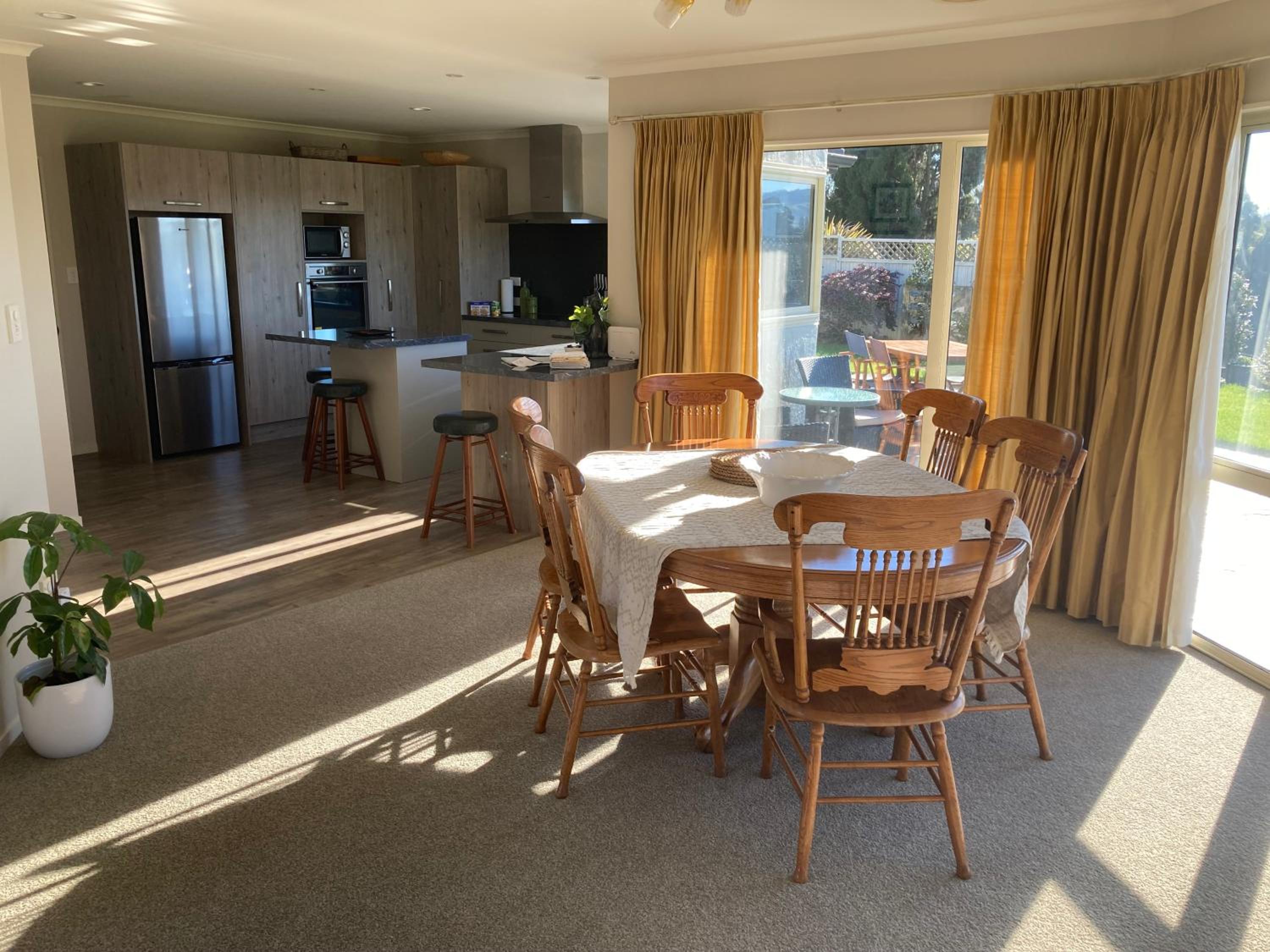 Hideaway on Fort view 5