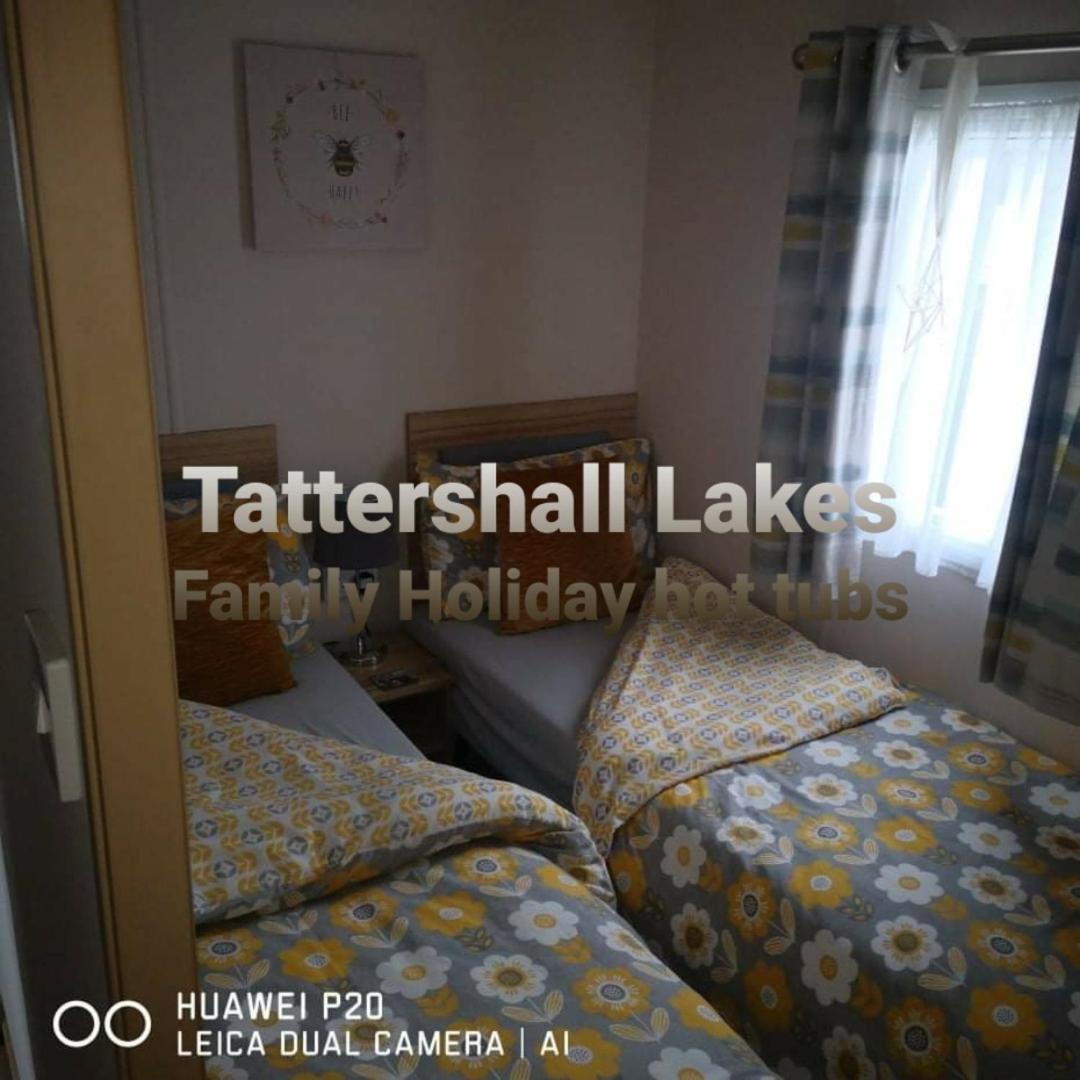 Tattershall Lakes Family Holiday Hot Tub break
